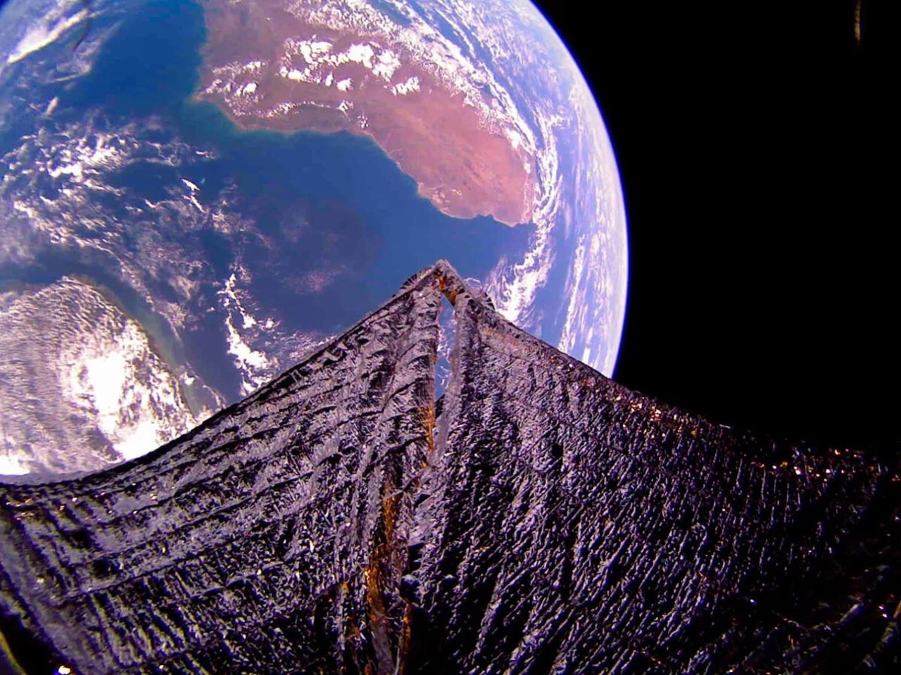 LightSail 2:s resa börjar närma sig sitt slut