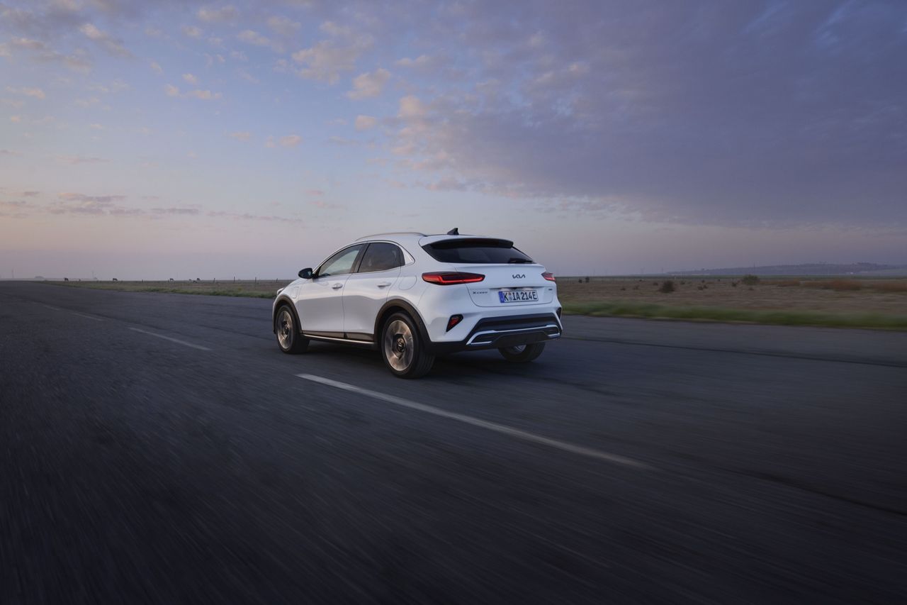 Nu kan man beställa Kia Xceed som laddhybrid