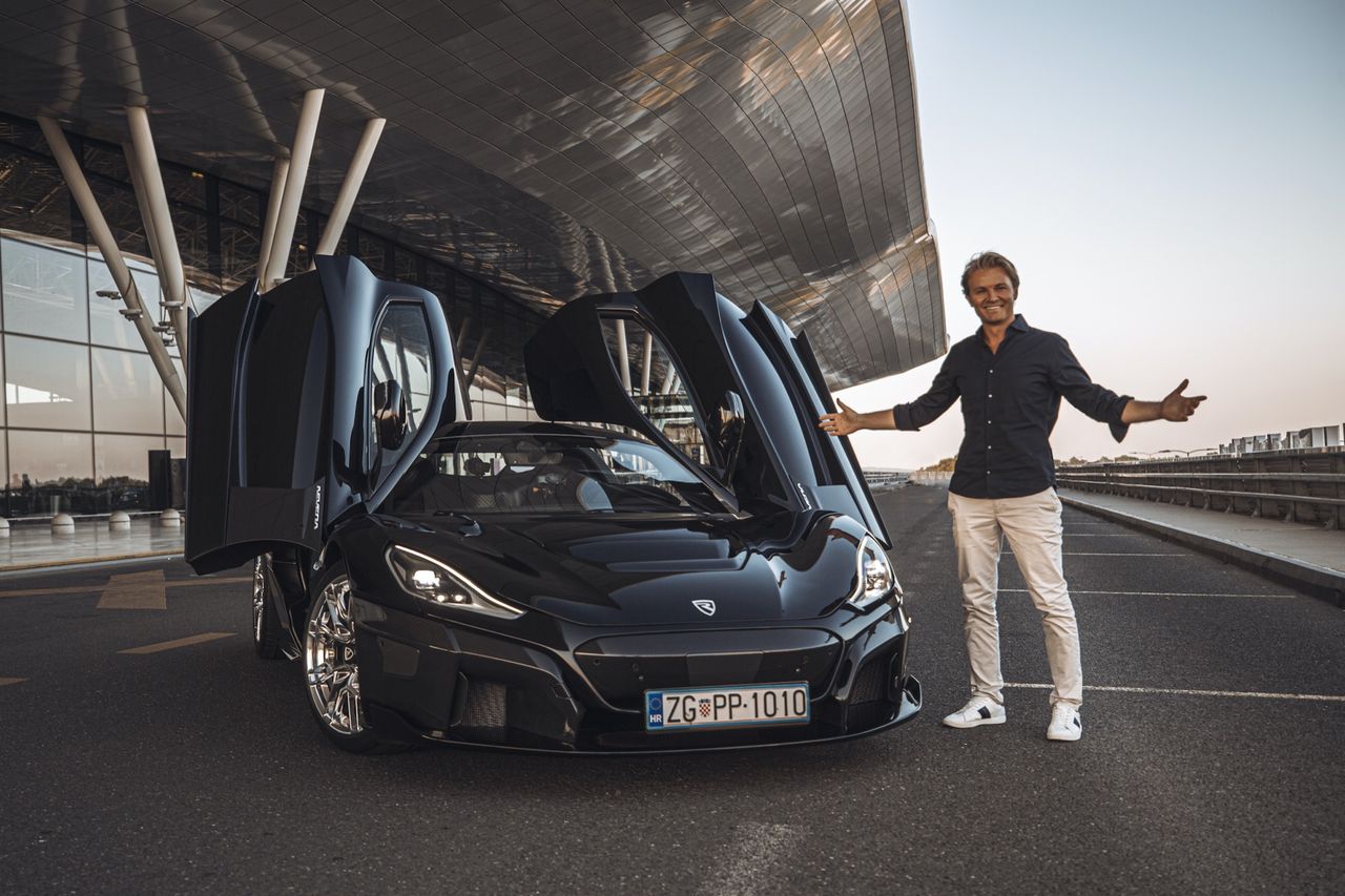 Nico Rosberg första kunden som får Rimac Nevera levererad
