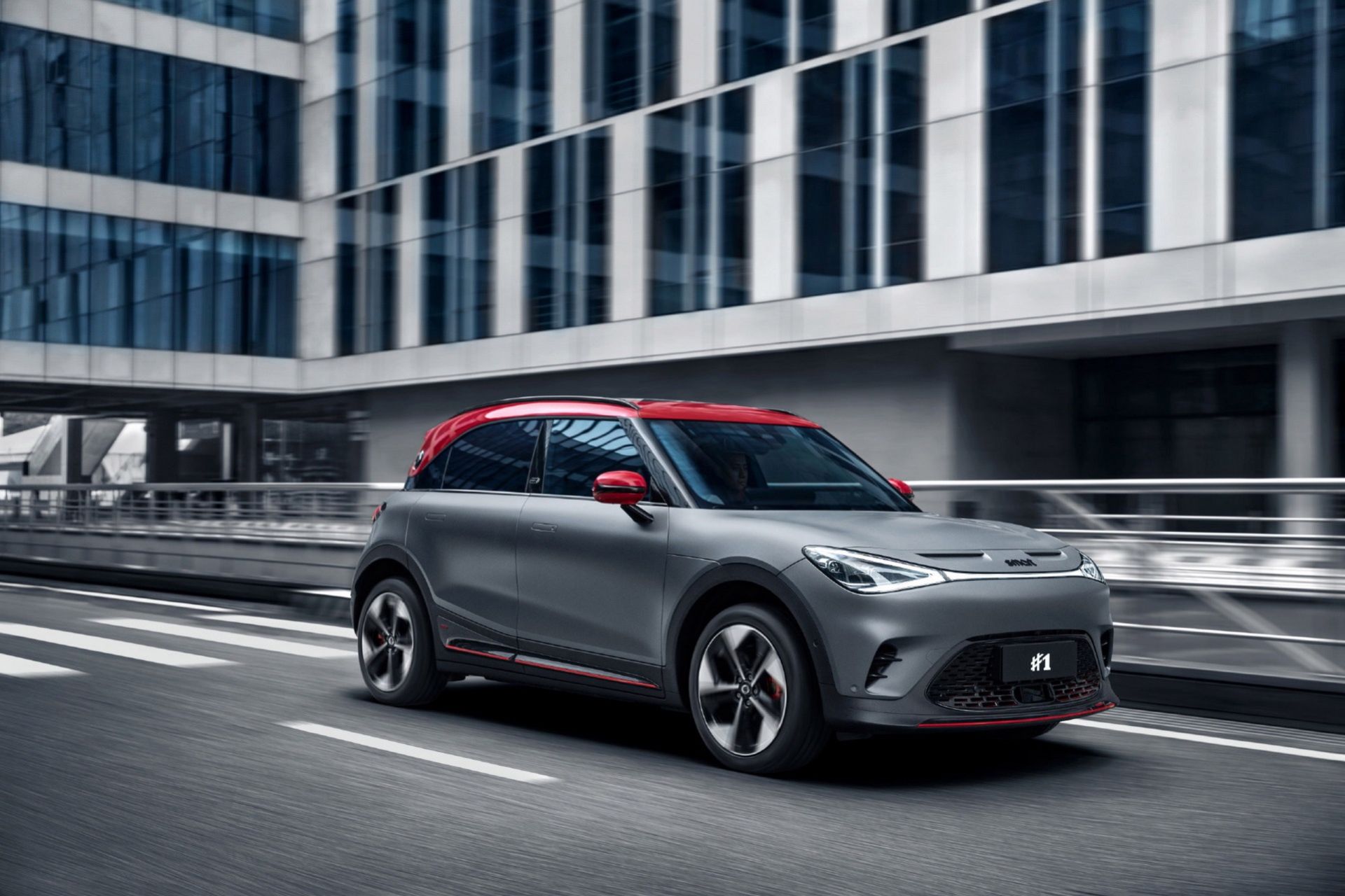 Första bilderna på Smart #1 Brabus