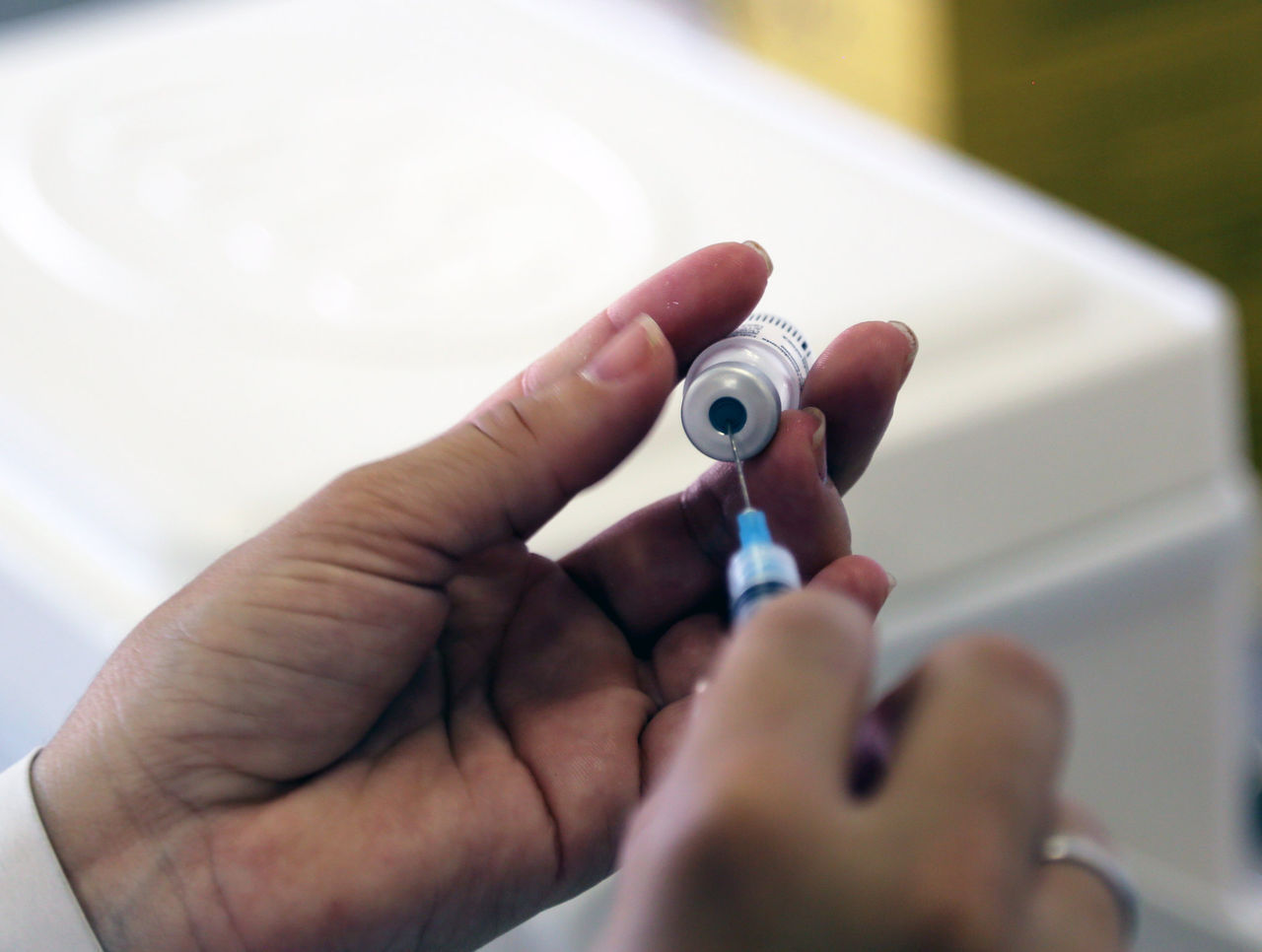 Moderna stämmer Pfizer och BioNTech för vaccinpatent