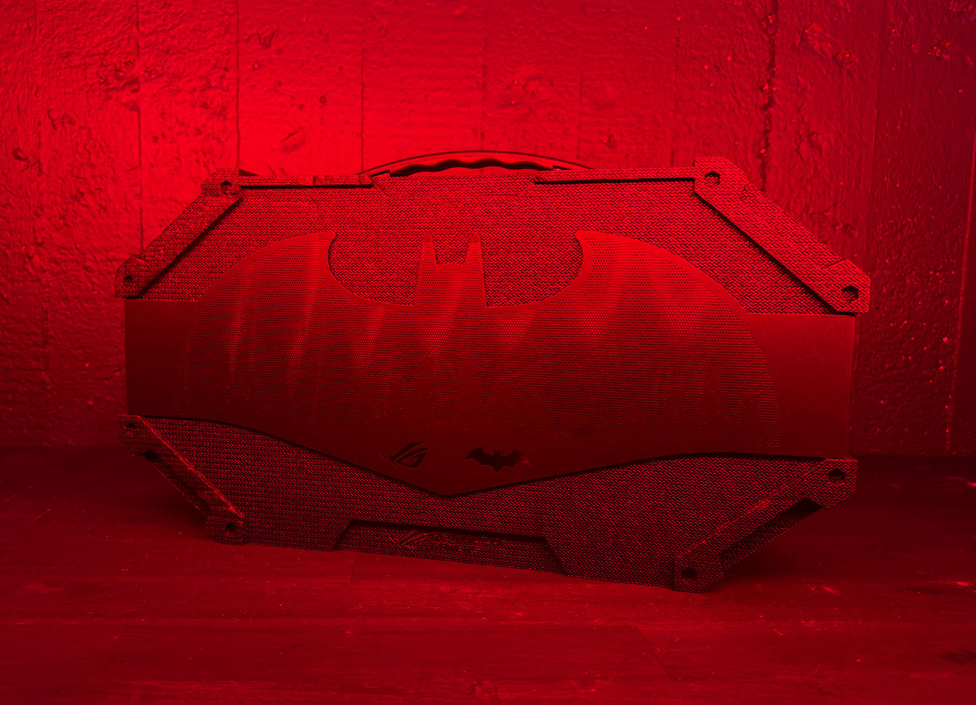 Vi har kollat in Asus ROG Phone 6 Batman edition