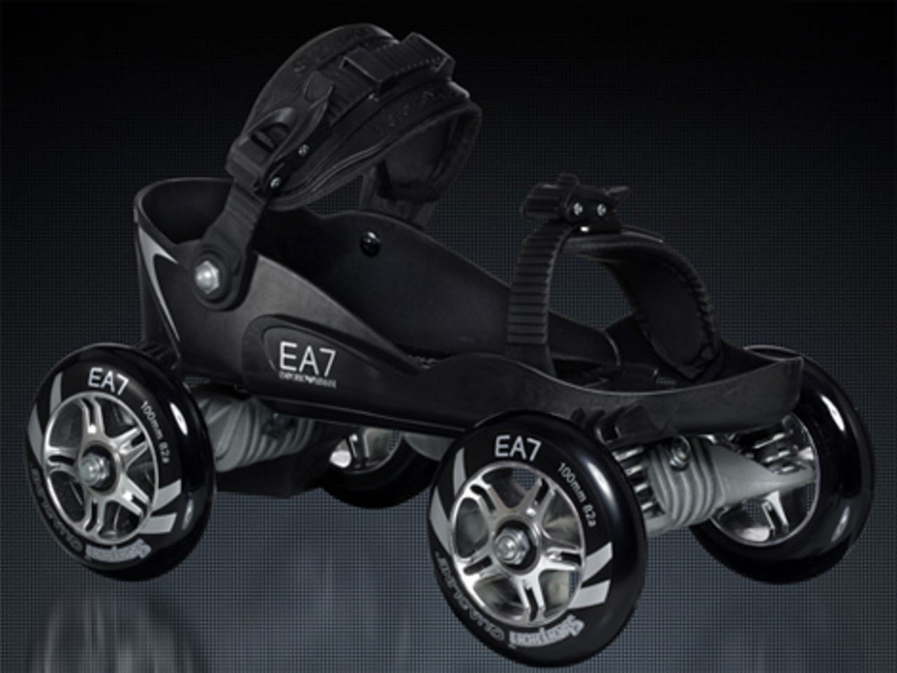 Rullskridskor från Emporio Armani