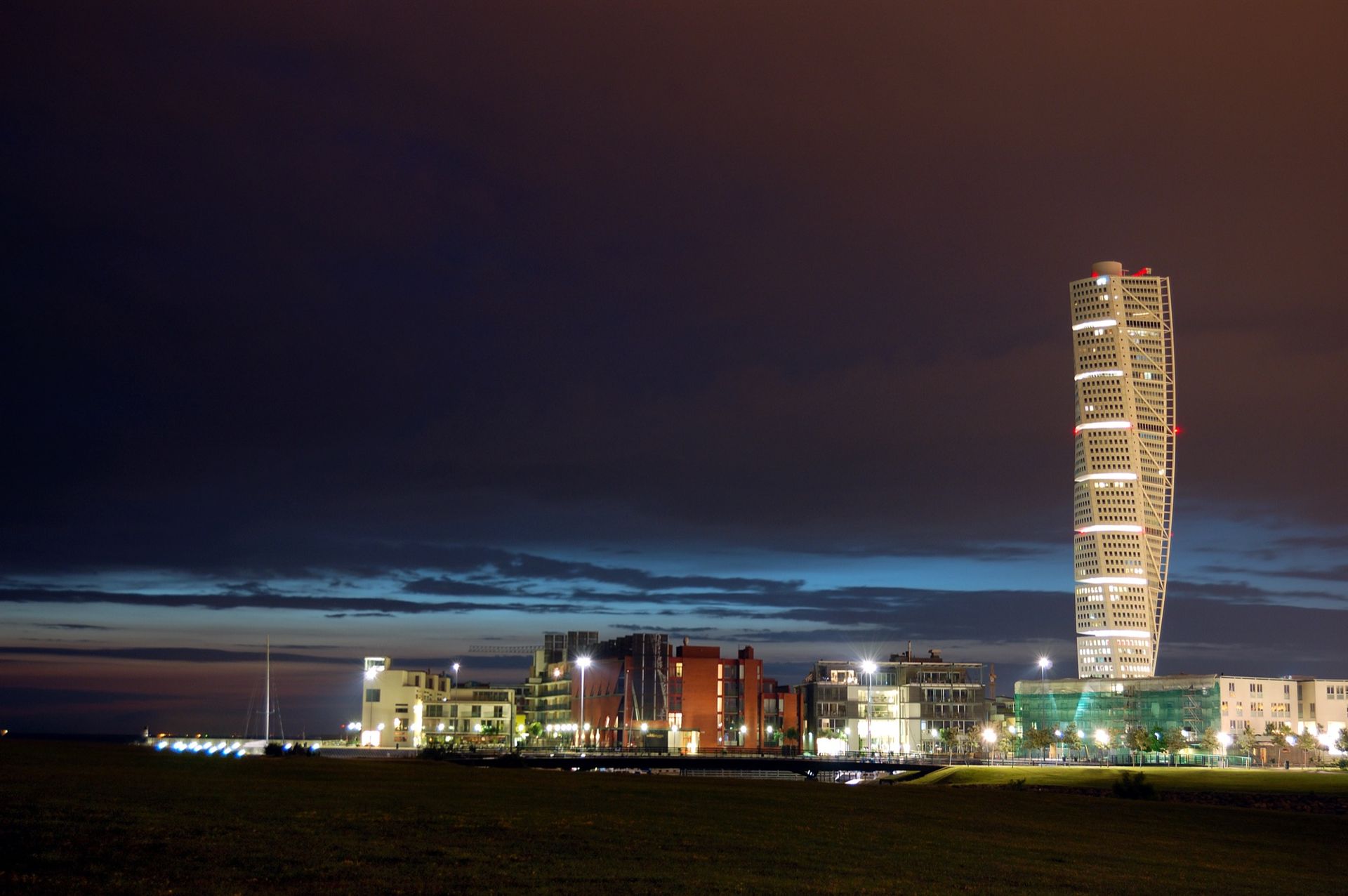 Nu släcks Turning Torso ner