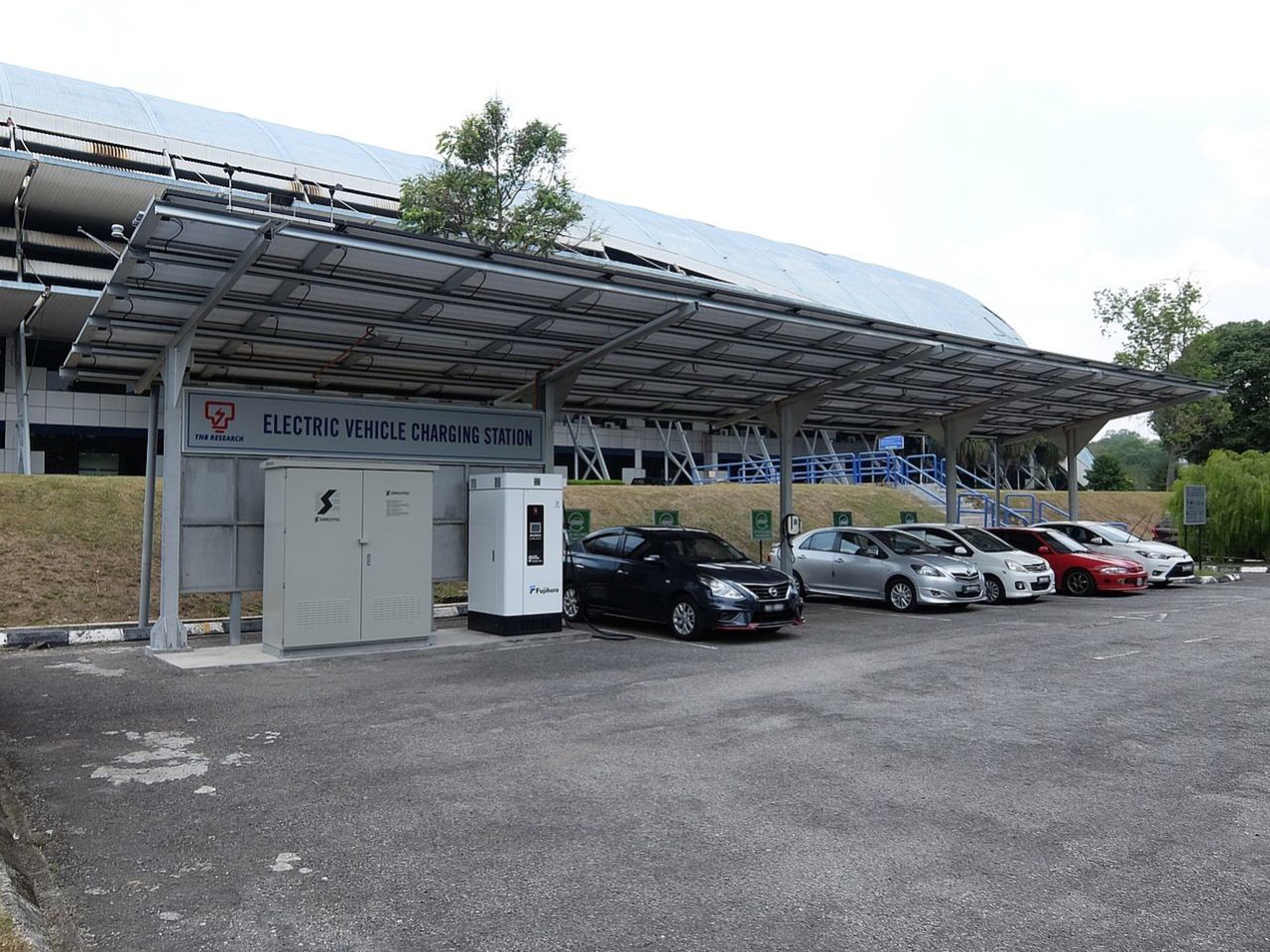 Laddstation var sjätte mil till 2026