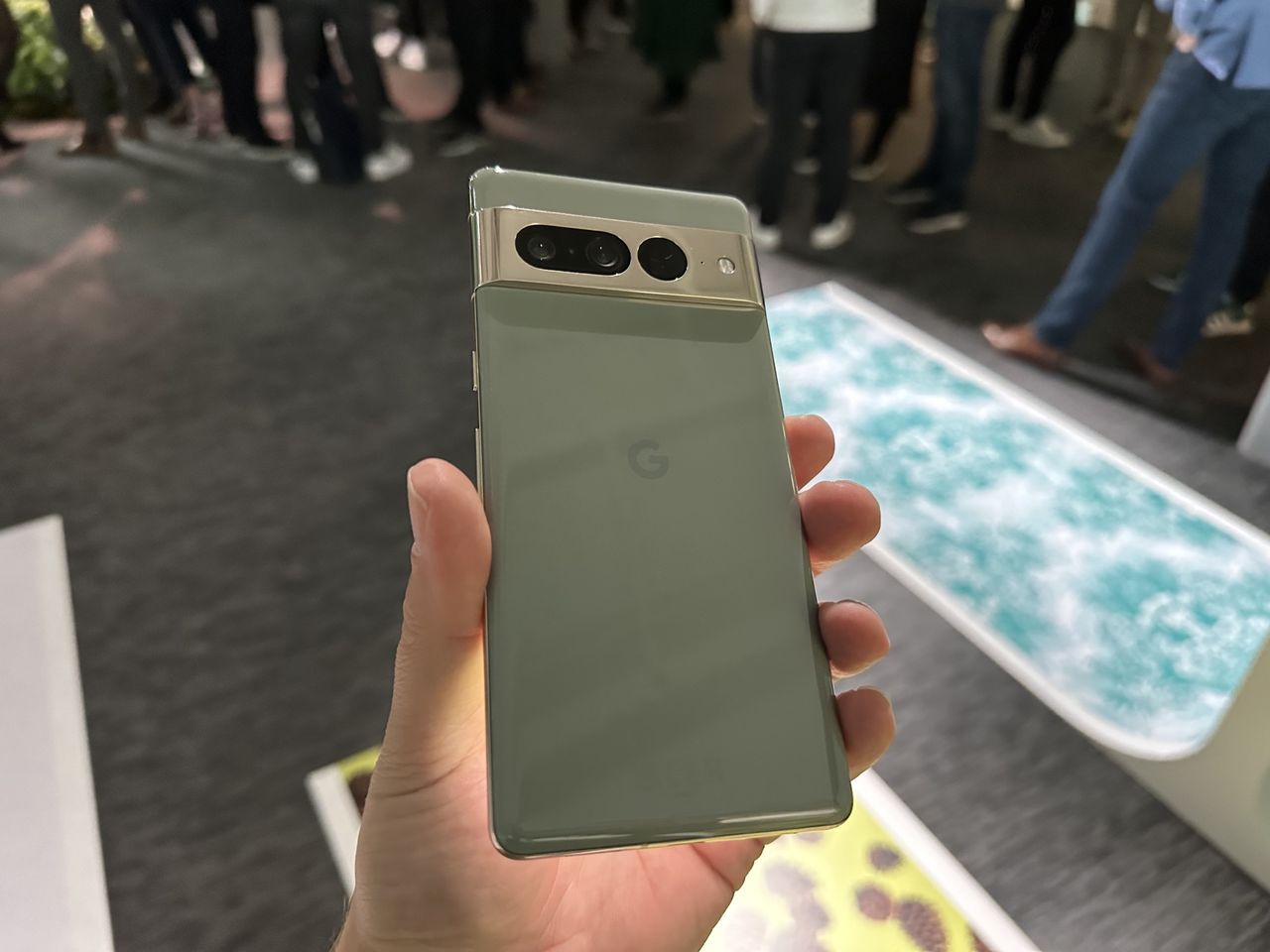 Google lägger stor order på Pixel 7
