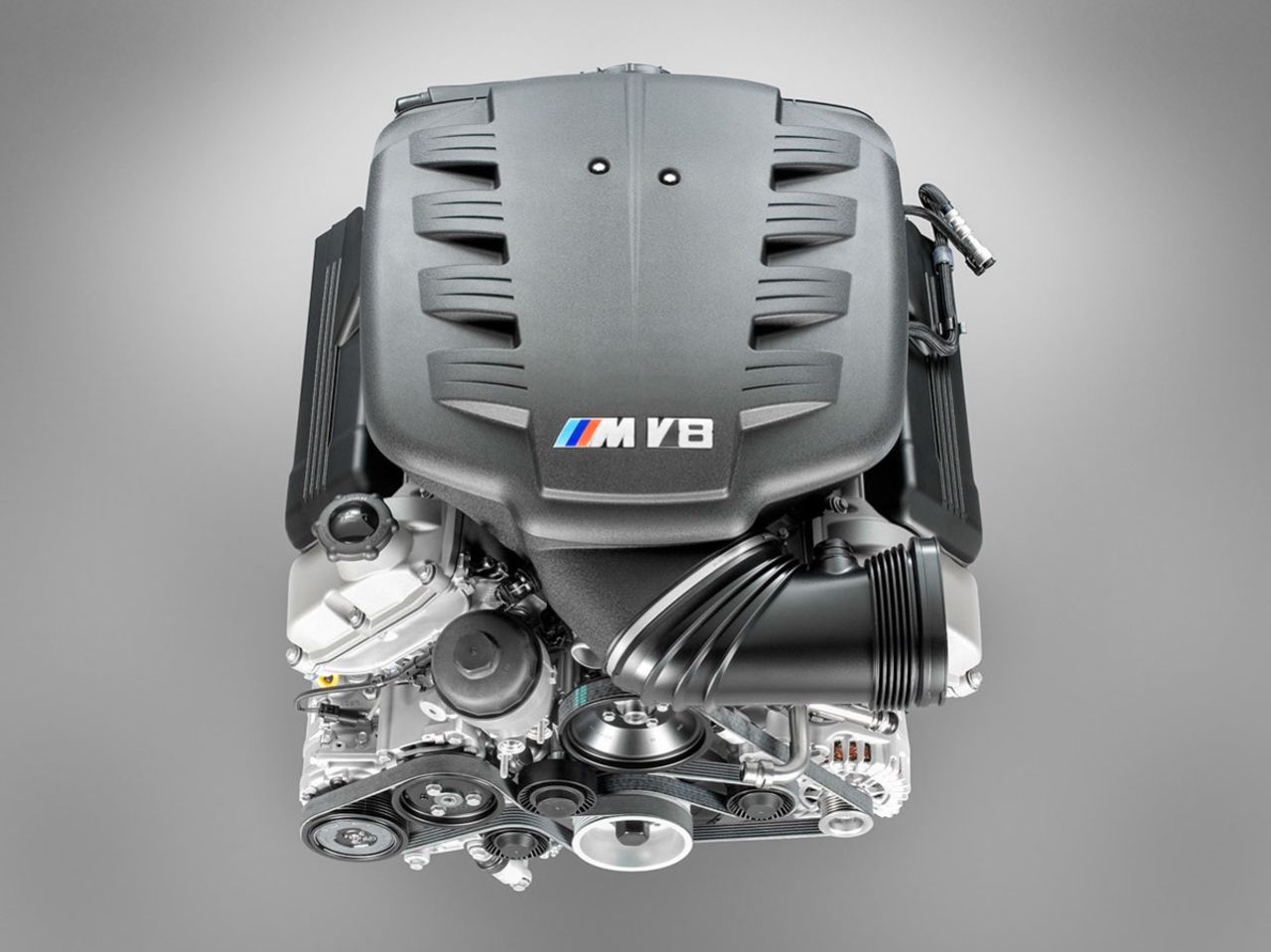 BMW lovar att M-bilarna inte bli fyrcylindriga igen