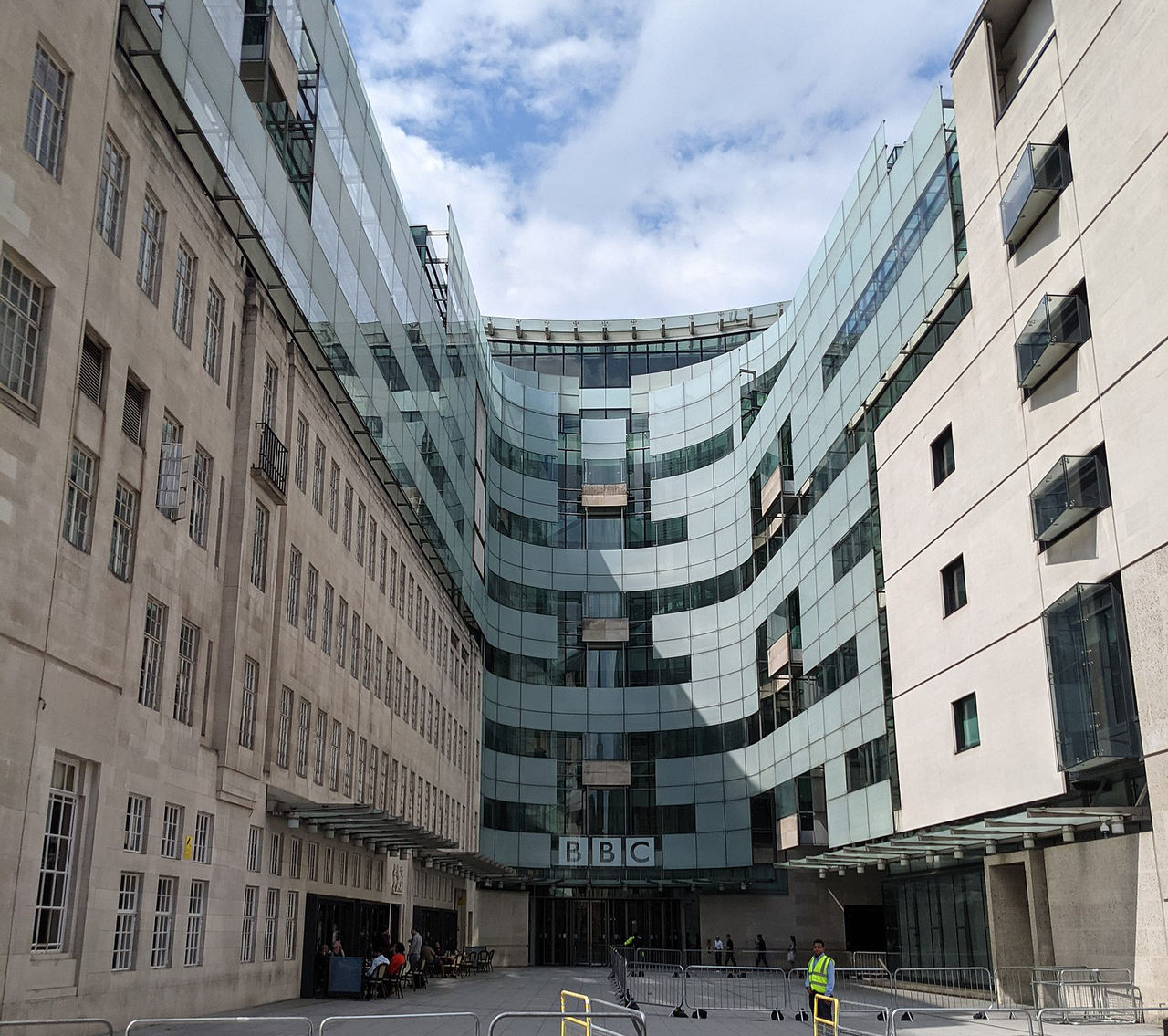 Tut i luren - BBC fyller 100 år