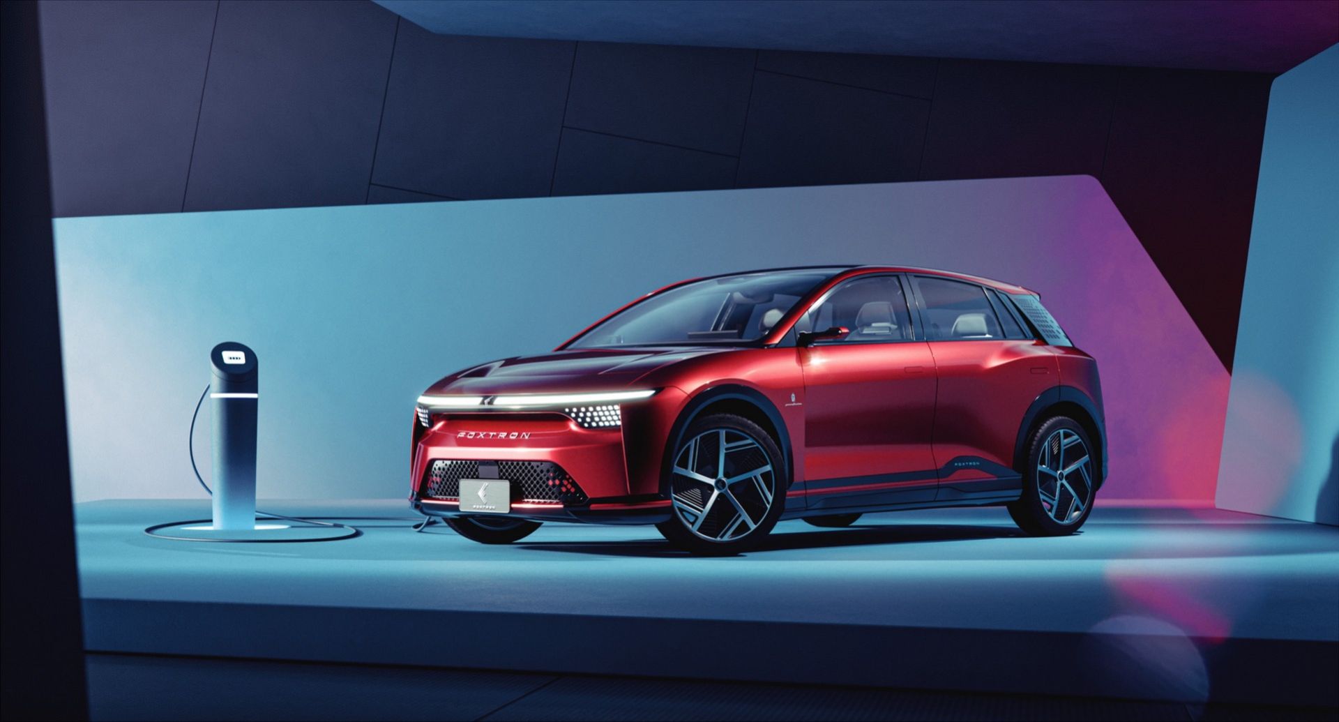 Foxconn presenterar kompakt SUV och pickup