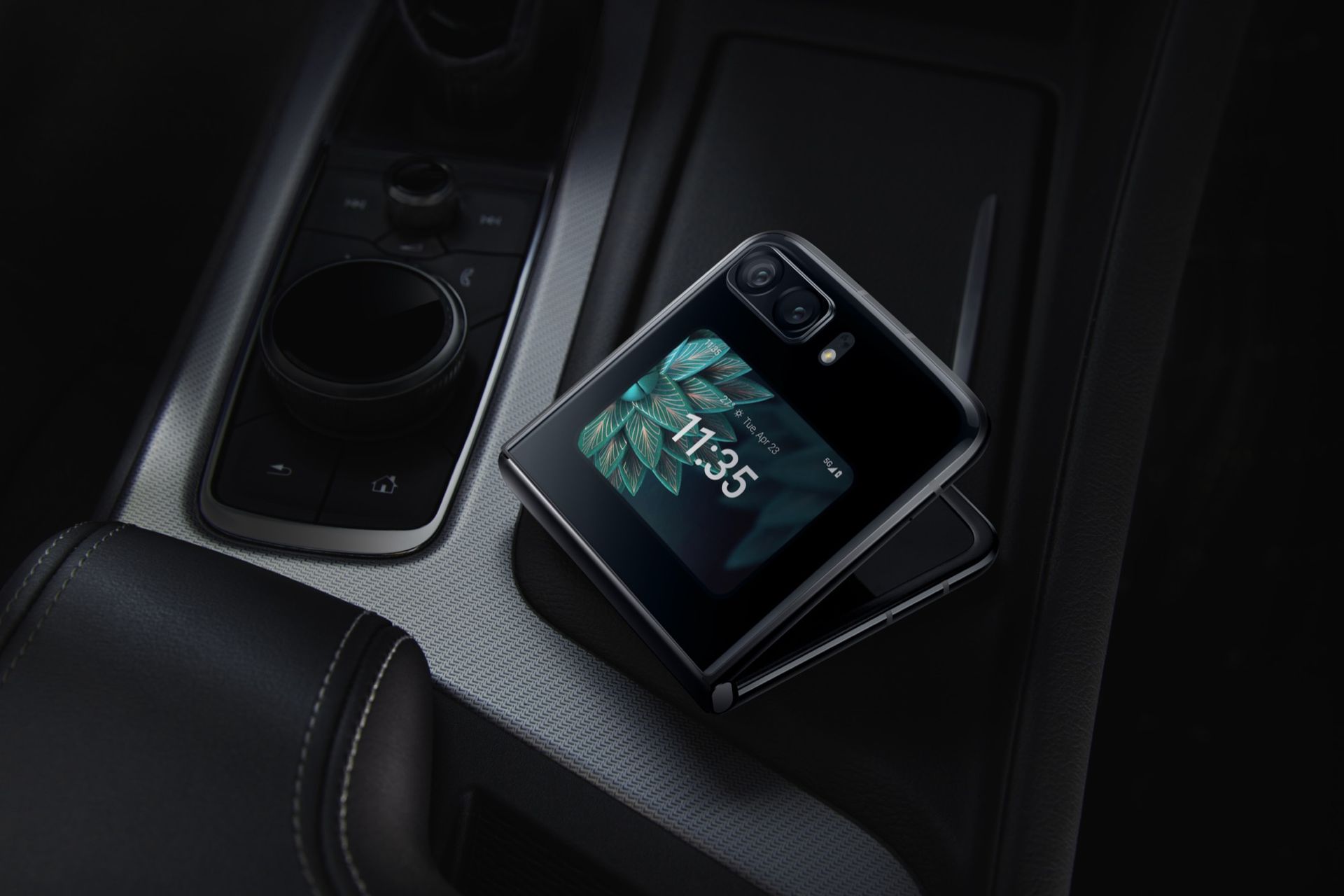 Nu kommer tredje generationen Motorola Razr till Sverige