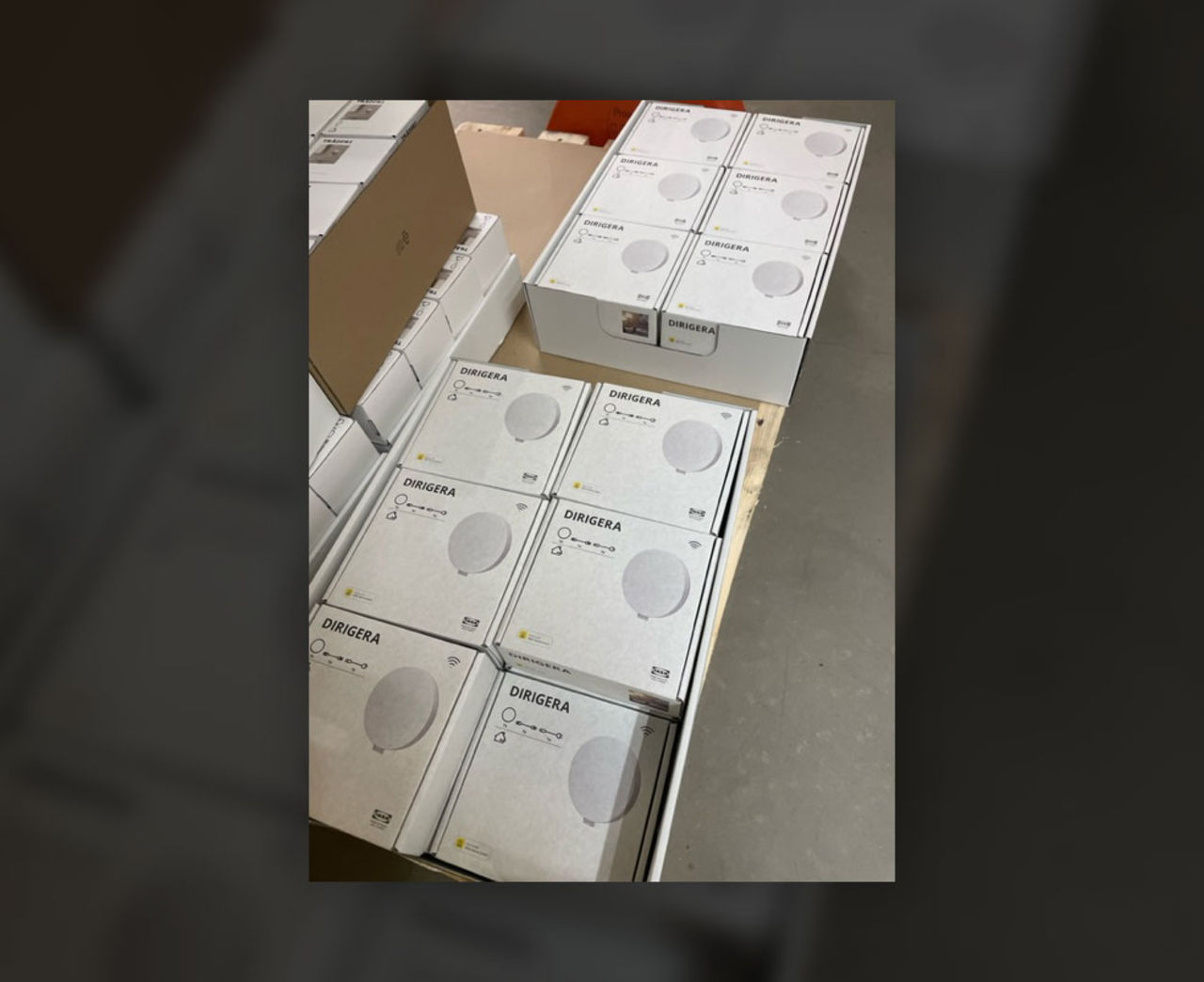 Ikeas smarta hubb Dirigera finns nu i butik