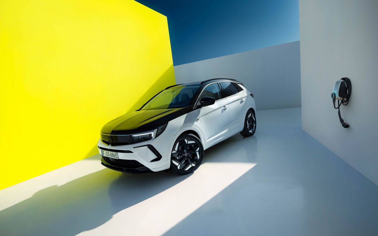 Opel Grandland i GSe-utförande är här