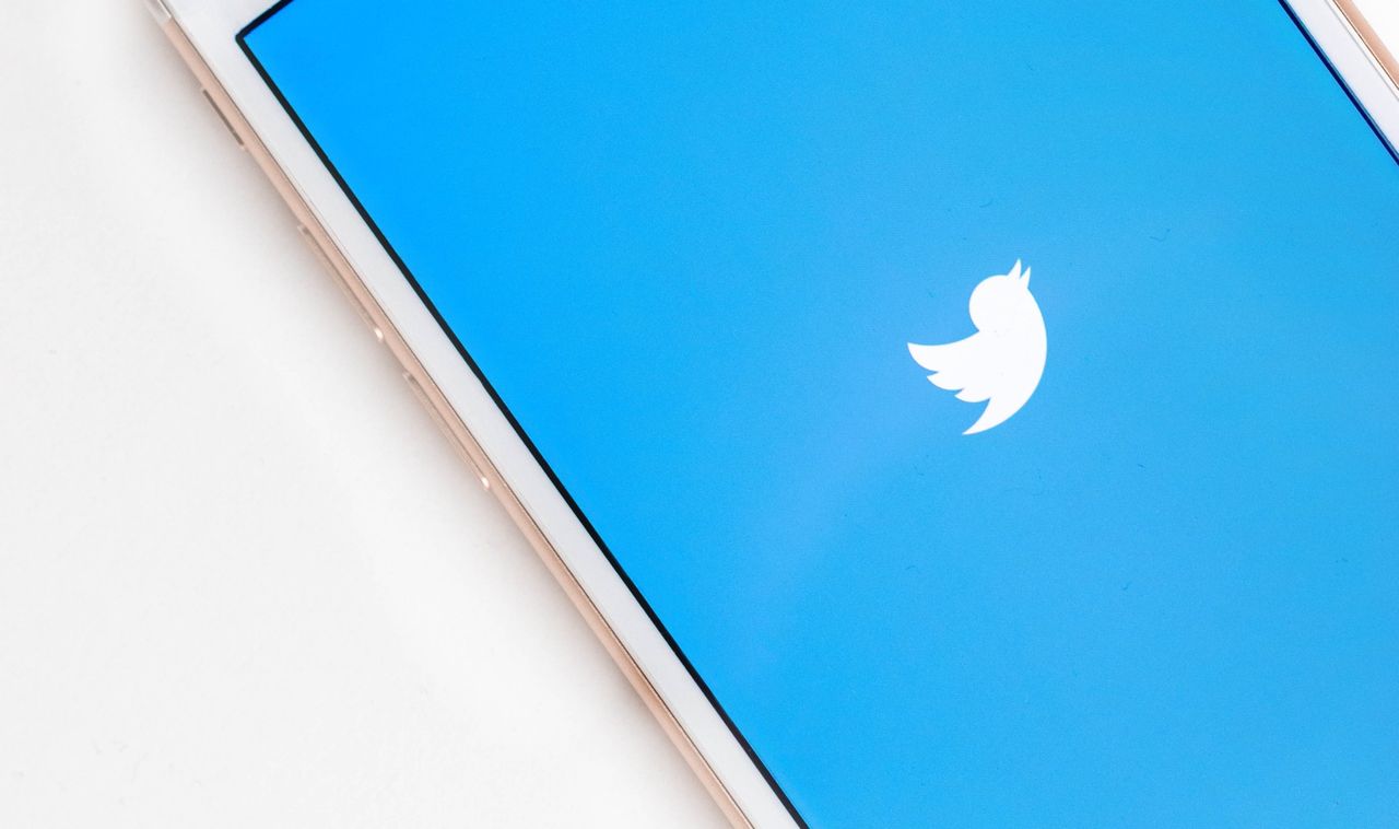 Elon Musk välkomnar tidigare avstängda Twitter-konton