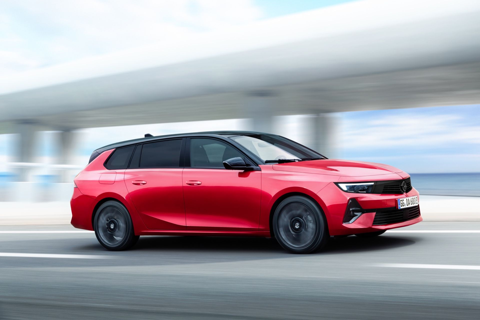 Ny elkombi på marknaden - Opel Astra Sports Tourer Electric