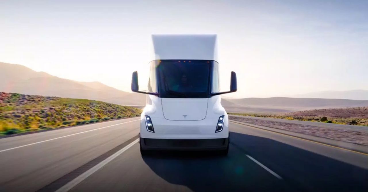 Tesla Semi körs bara 16 mil när den är lastad med Pepsi