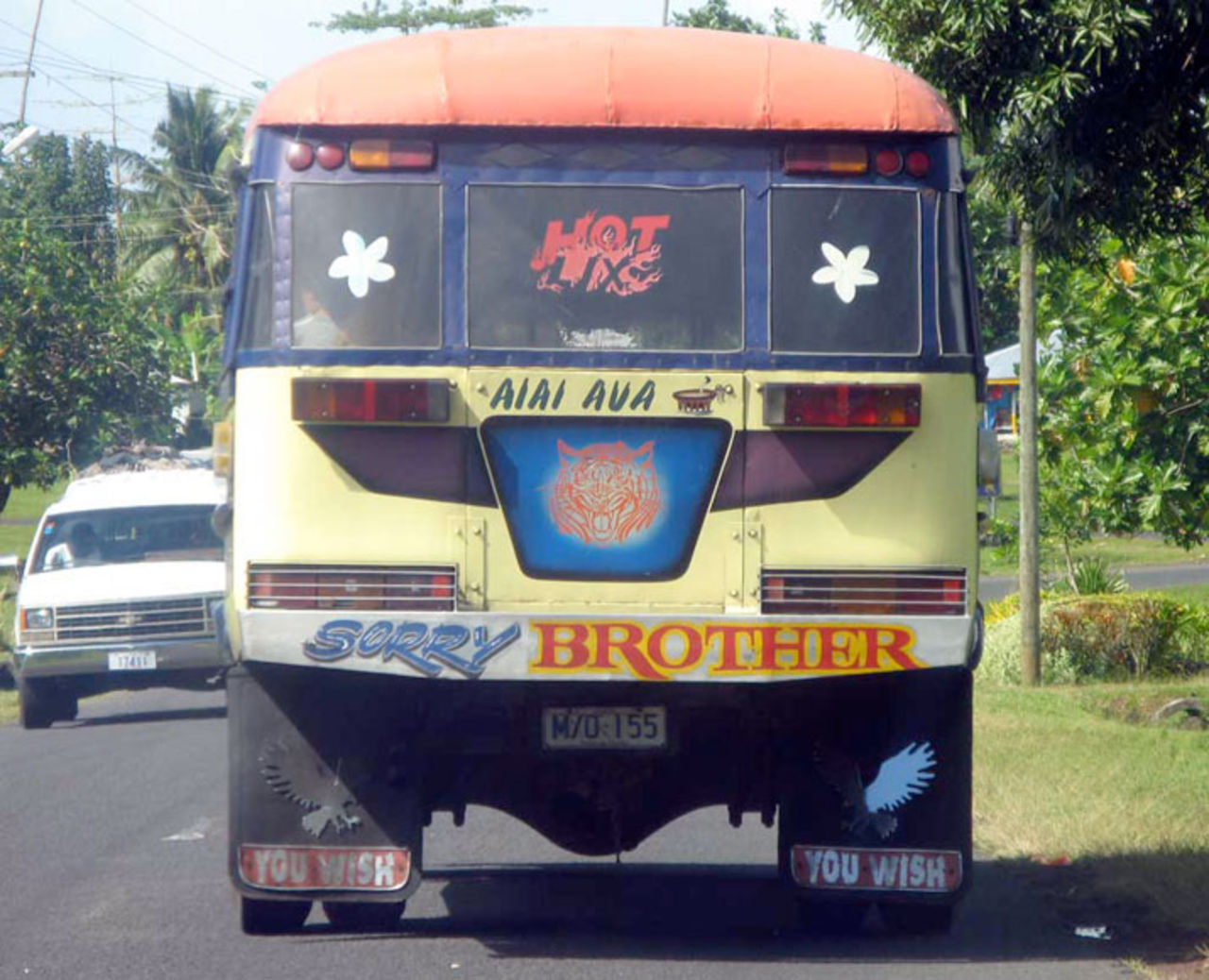 Spännade bussar på Samoa