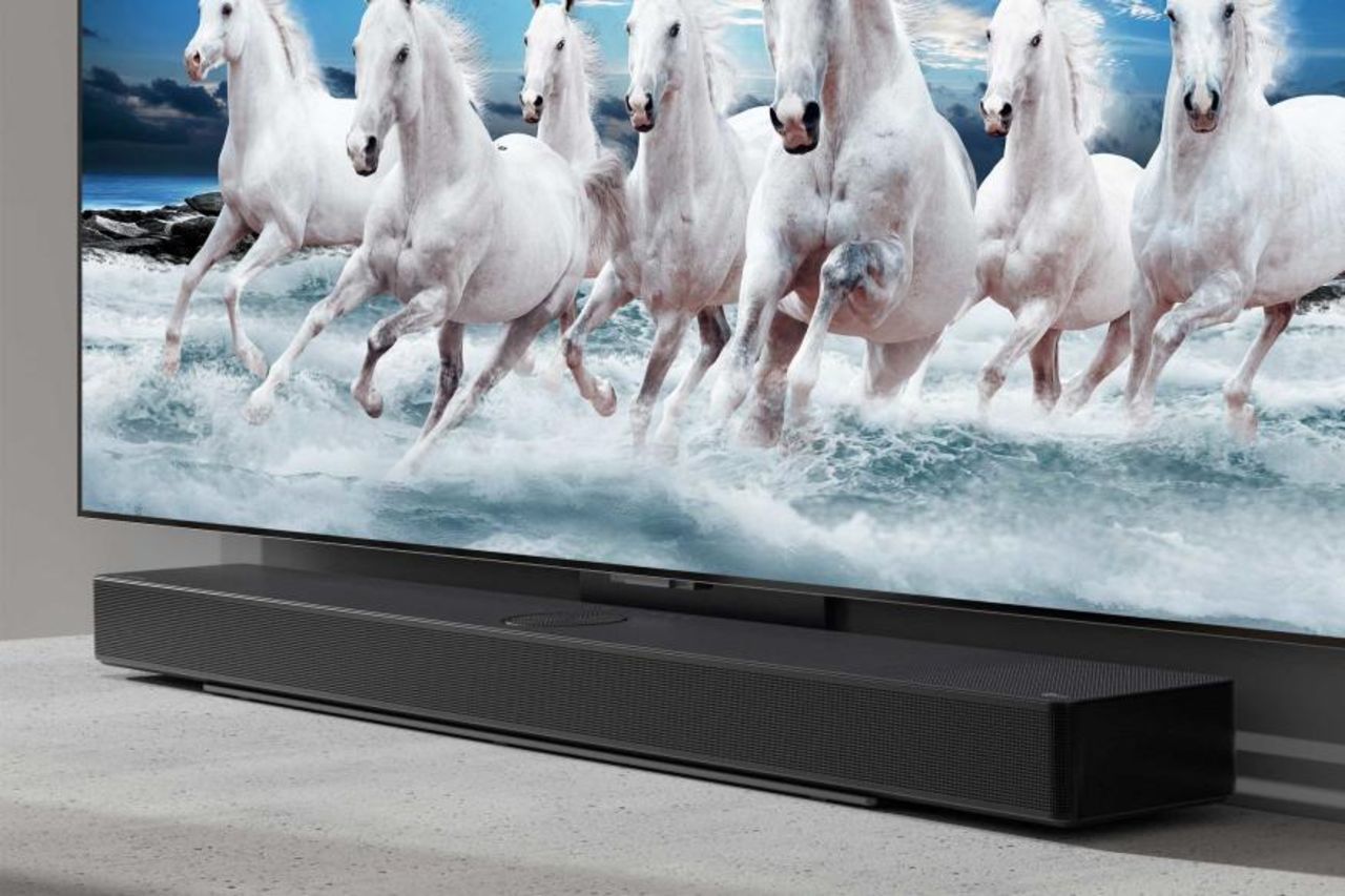 LG förhandsvisar två nya soundbars