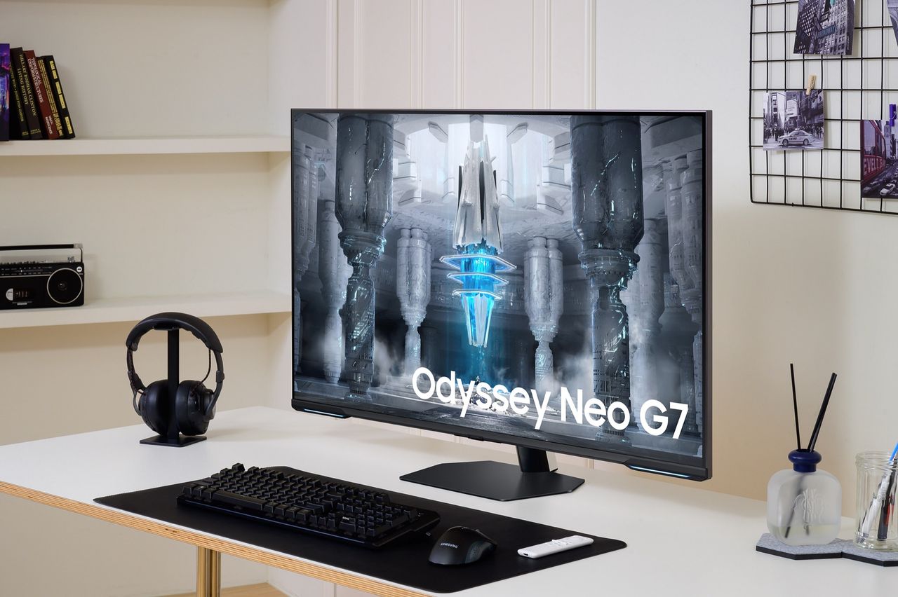 Samsung släpper 43-tums-skärmen Odyssey Neo G7