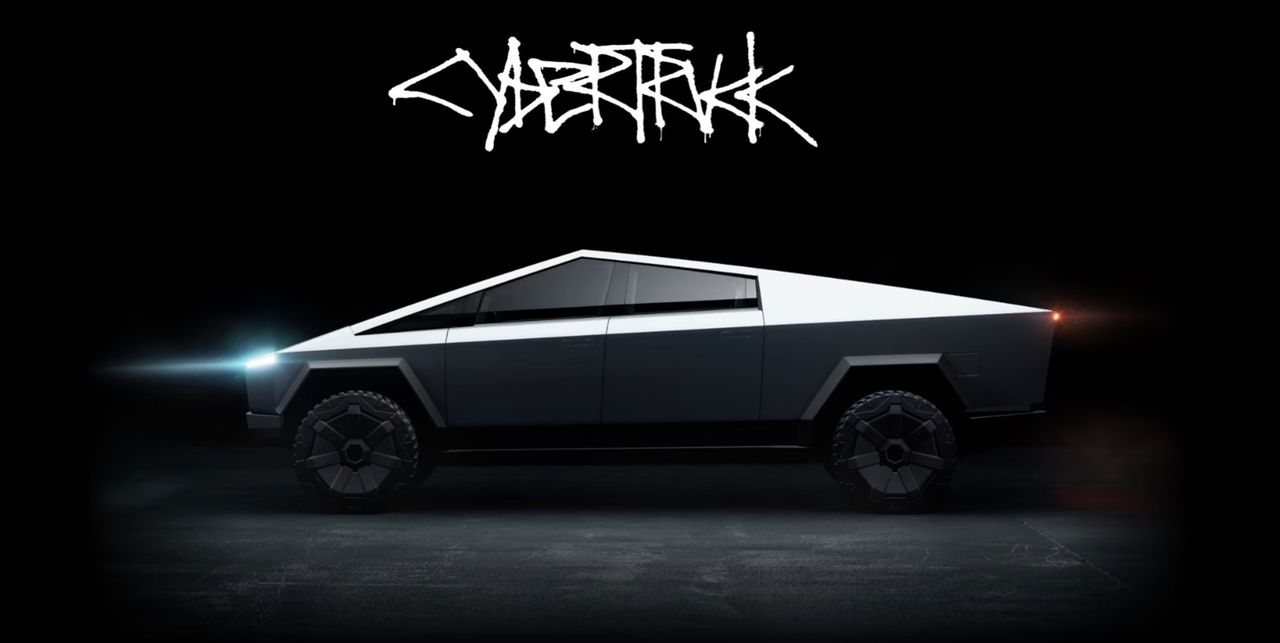 Första exemplaren av Tesla Cybertruck kommer i sommar