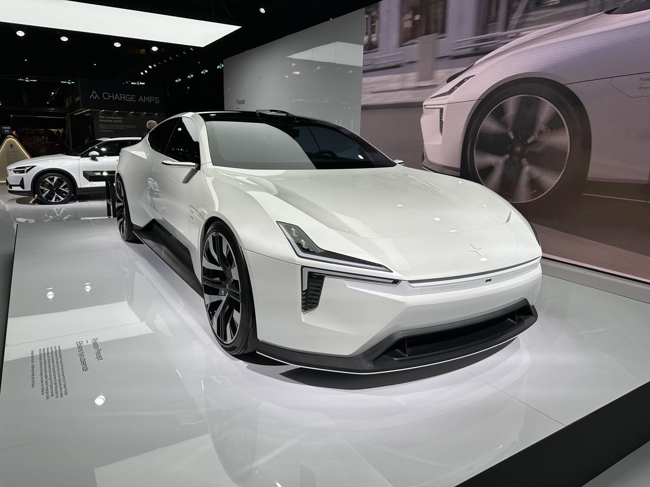 Vi har kollat in Polestar 5 / Precept