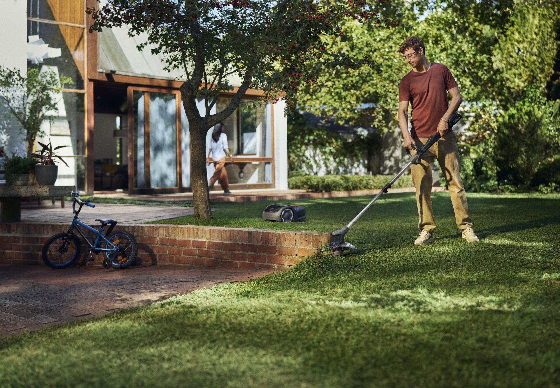 Nya batteridrivna trädgårdsmaskiner från Husqvarna