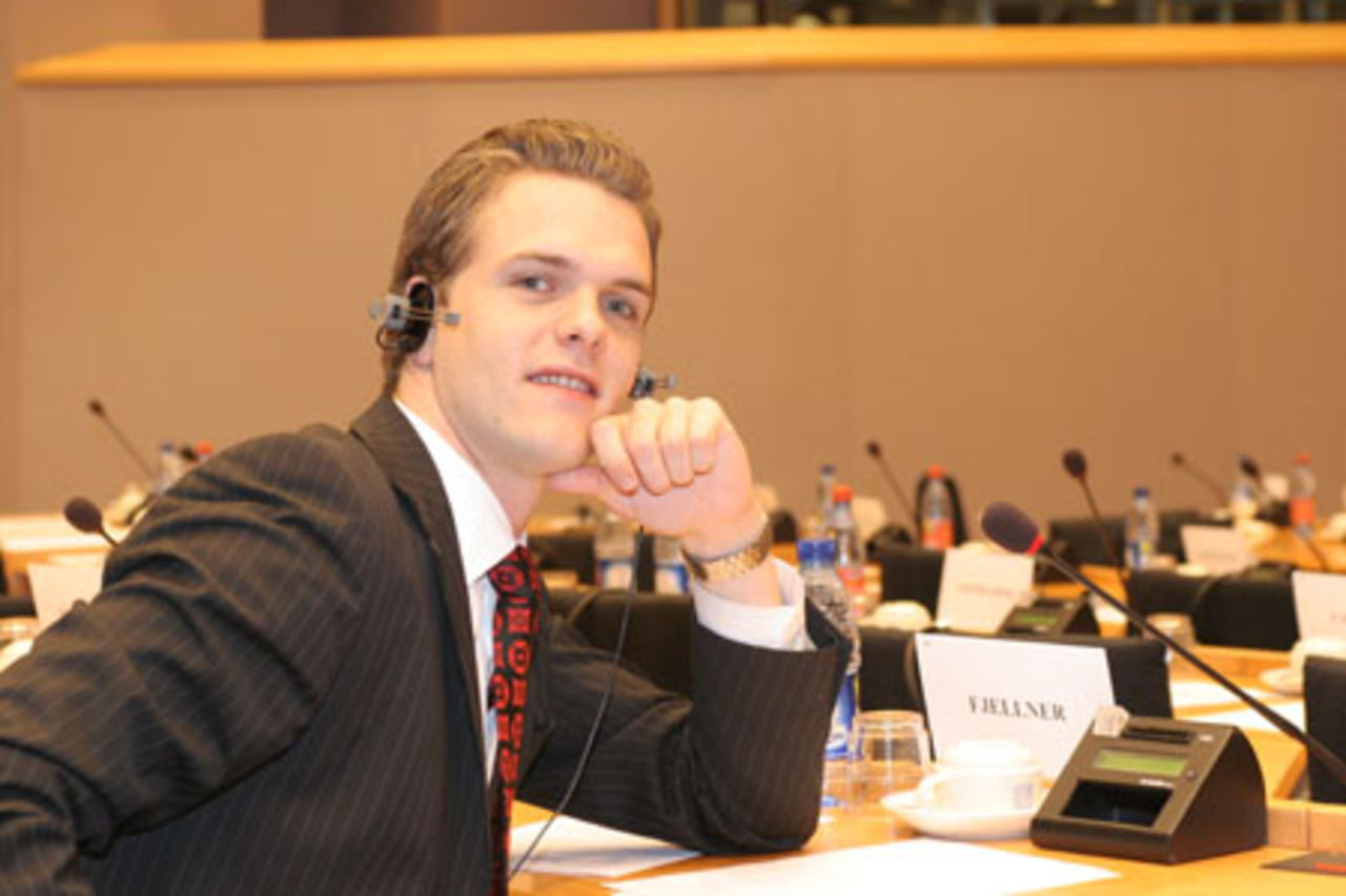 Christofer Fjellner - dagens hjälte