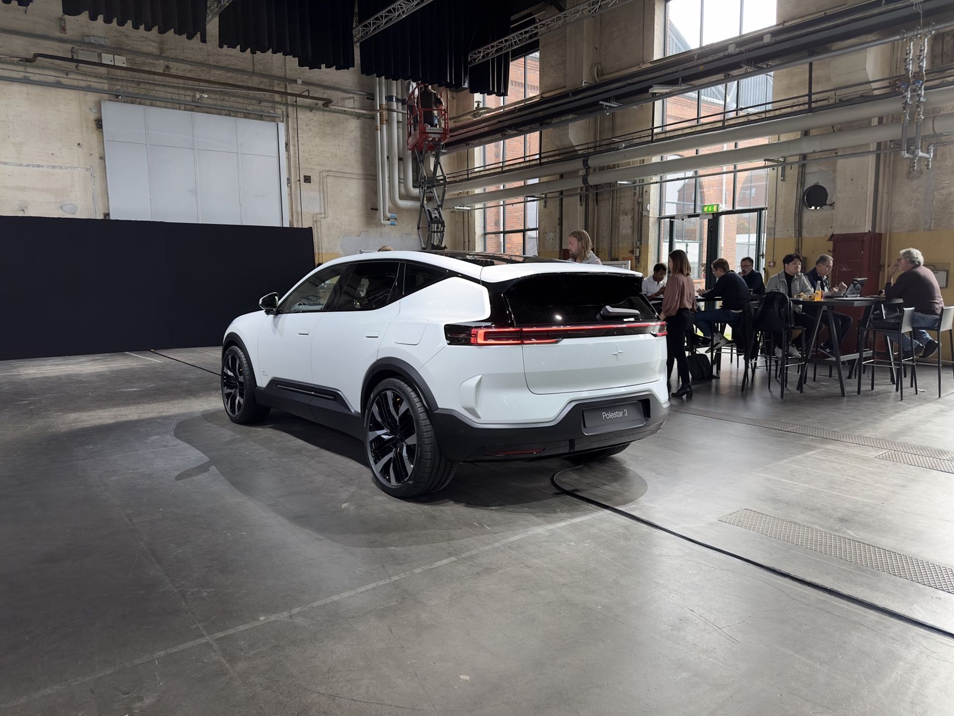 Polestar dementerar problem med mjukvara