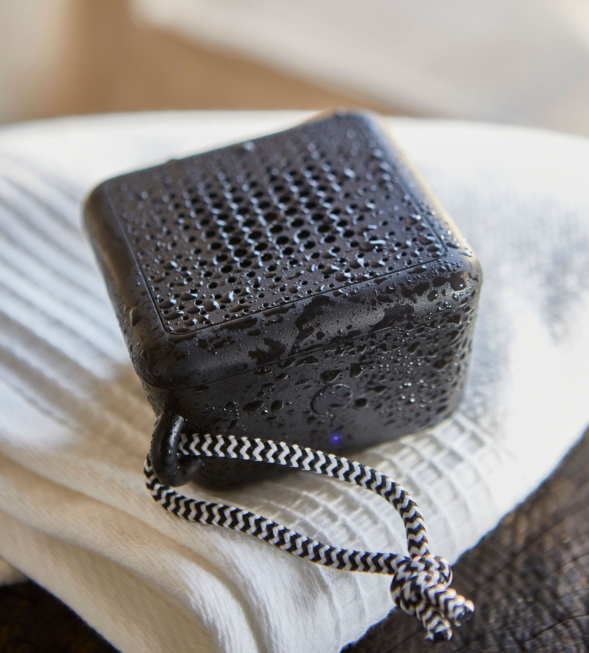 Ikea släpper liten vattentät högtalare