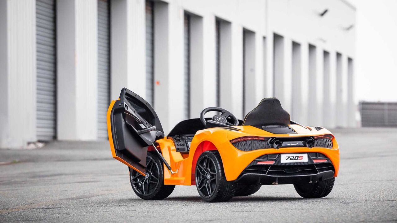 Aktieägare pumpar in ytterligare 70 miljoner pund i McLaren