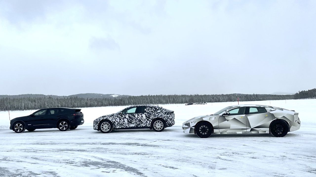 Polestar är ute och vintertestar 3, 4 och 5