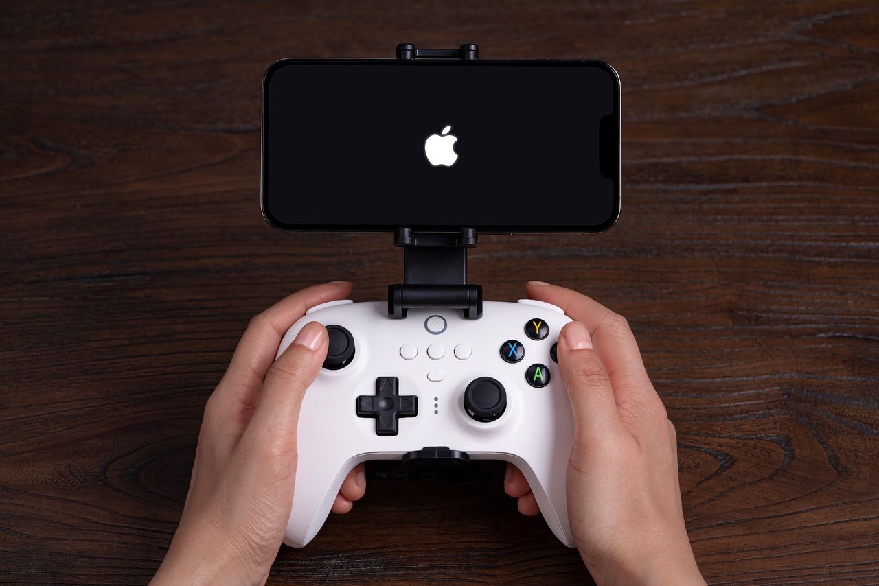 Handkontroller från 8BitDo får stöd för Apple-prylar