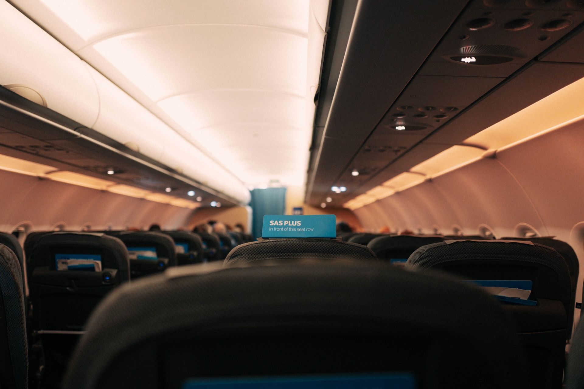 Nu kan du köpa flygbiljetter med biobränsle