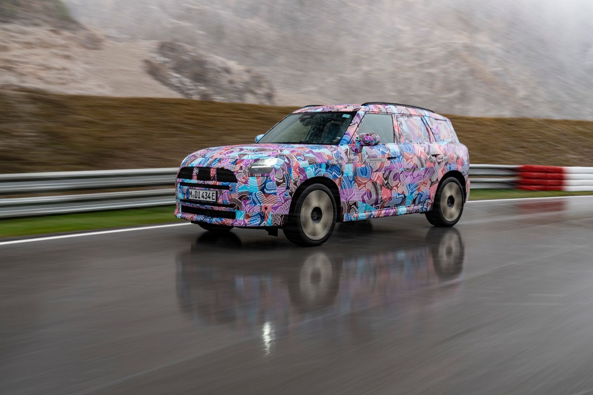 Mini Countryman som elbil tar sig 45 mil
