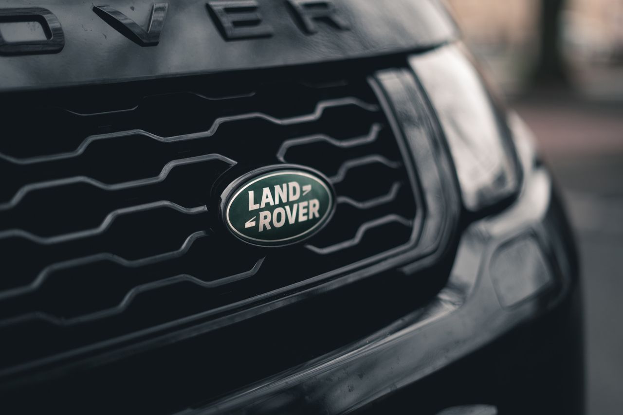 Land Rover försvinner som märke