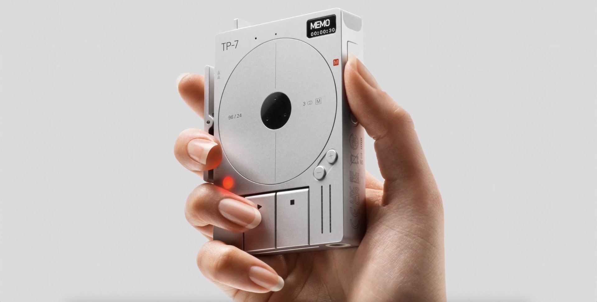 Teenage Engineering lanserar ljudinspelaren TP–7