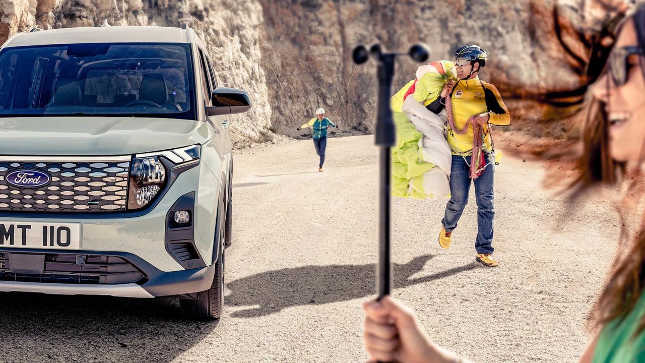 Ford teasar eldrivna minibussen E-Tourneo Courier