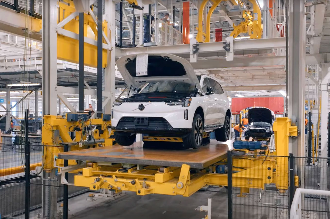 Fabriken verkar redo att tillverka Volvo EX90