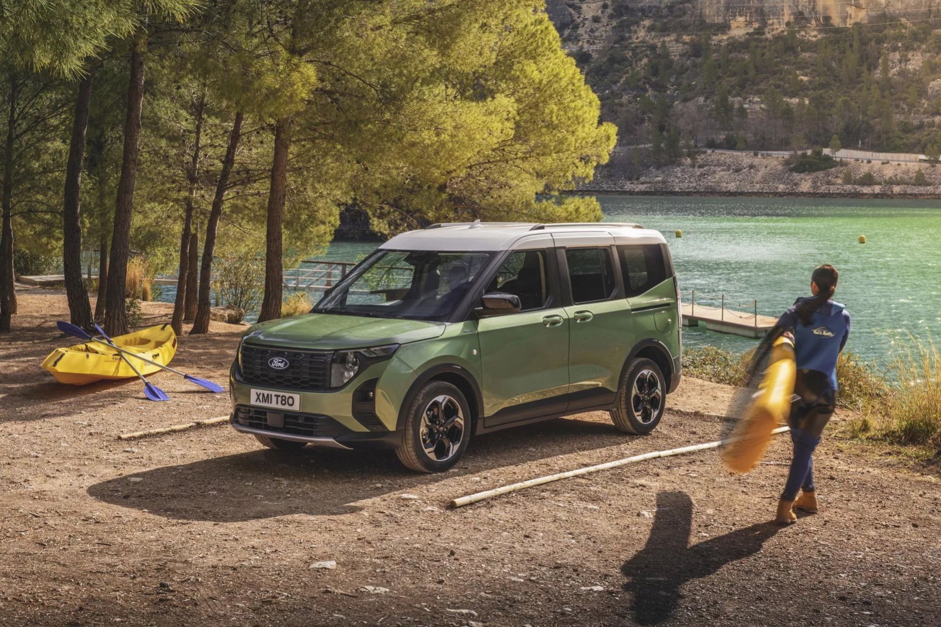 Ford unveils electric E-Tourneo Courier