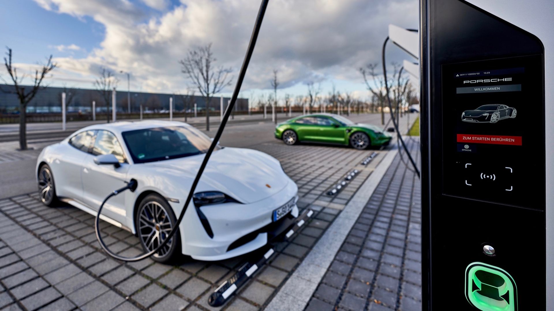 Porsche: Electric cars with super long range not far away