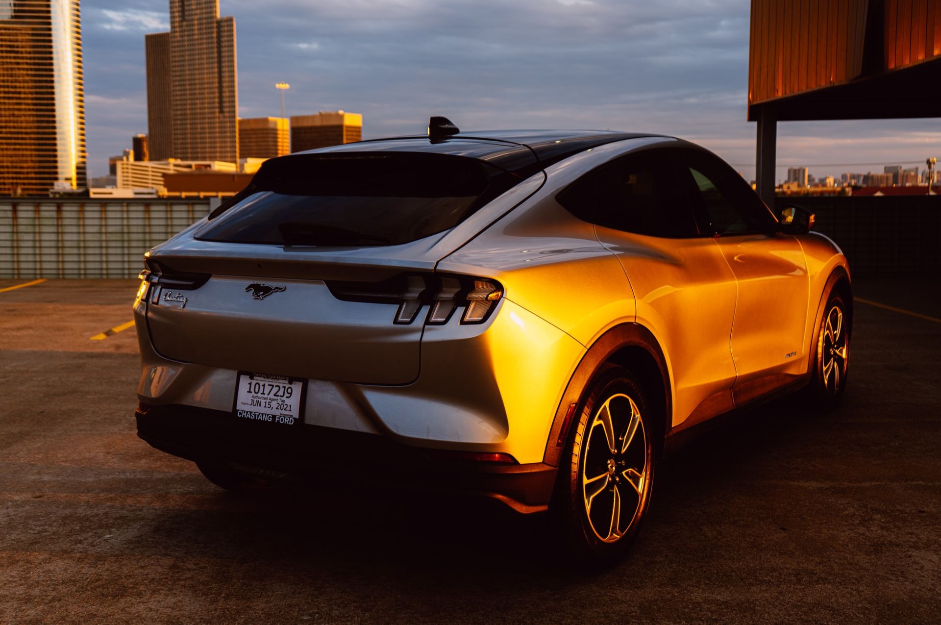 Ford sänker priset på Mach-E med 95.000 kronor