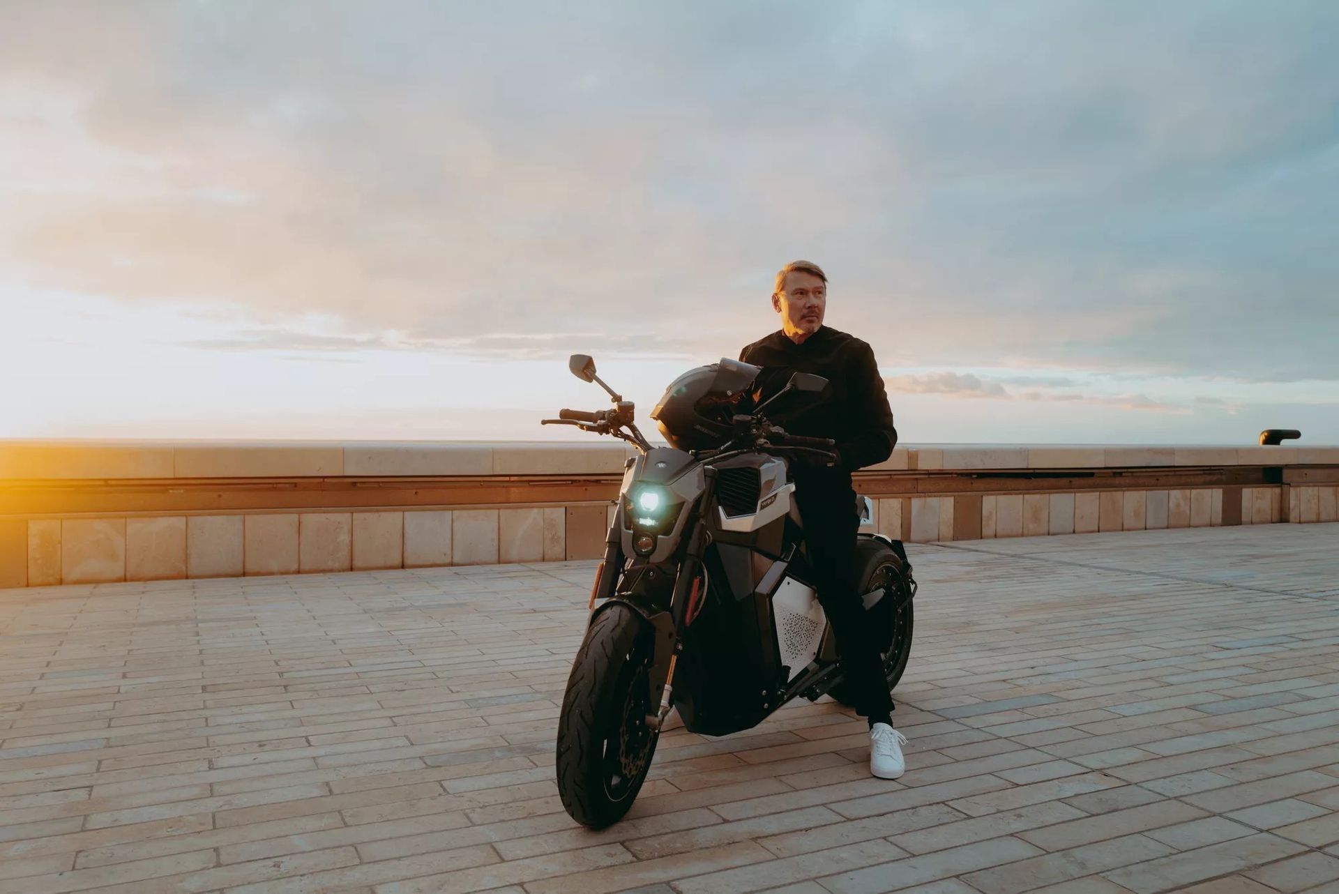 Mika Häkkinen's version of Verge's electric motorcycle