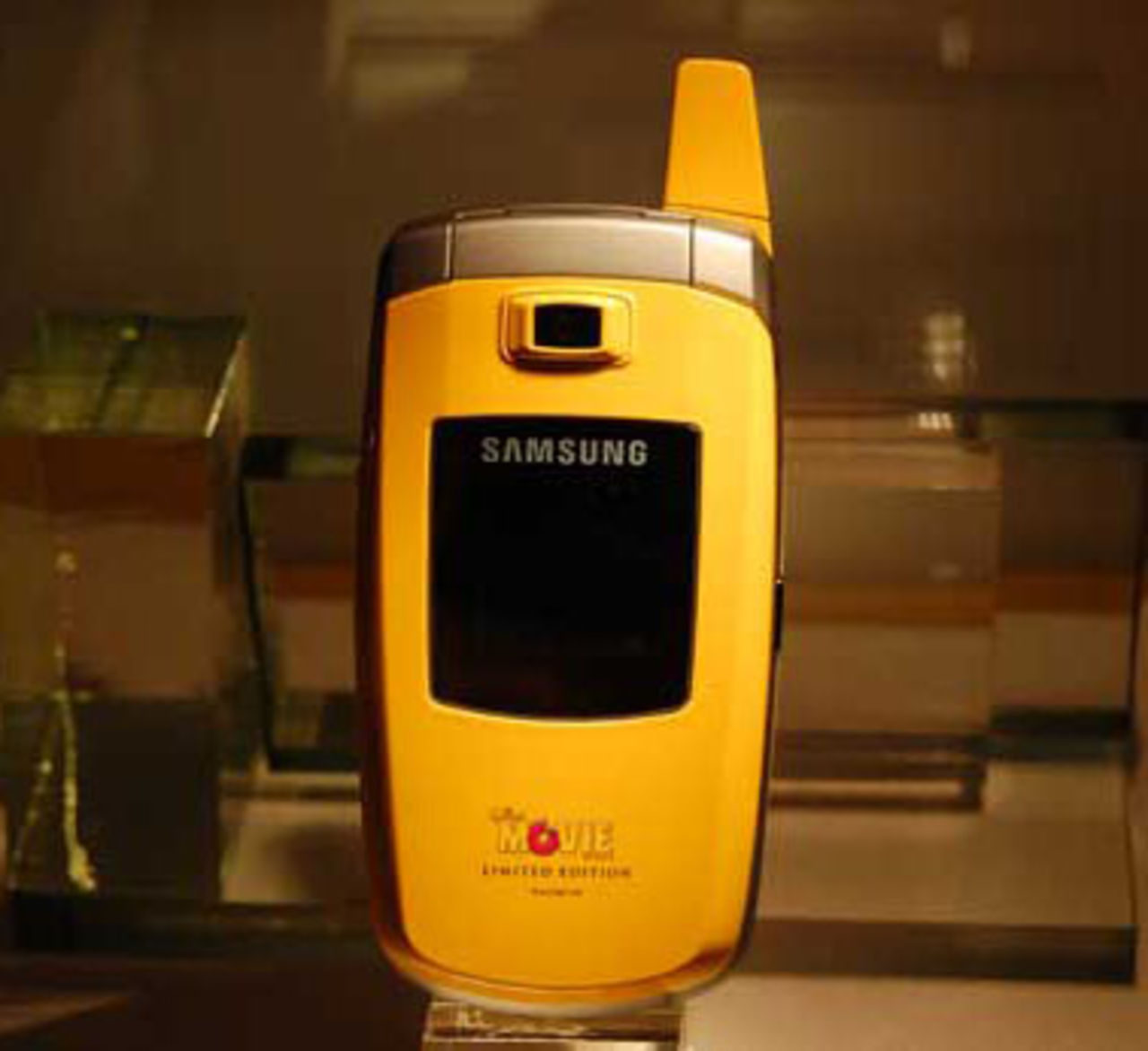 Samsung släpper Simpsons-mobil