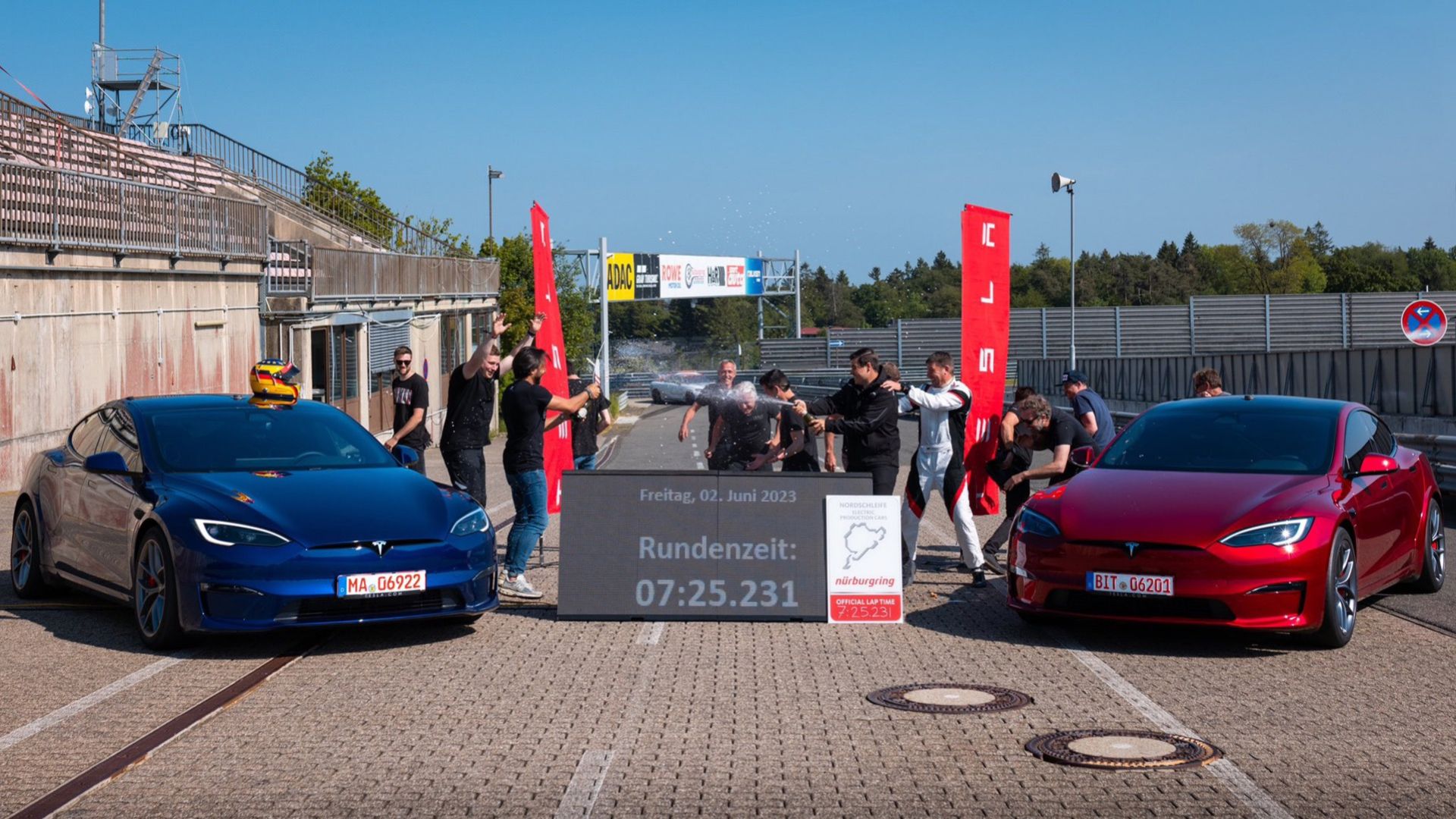 Tesla once again fastest production electric car on the Ring