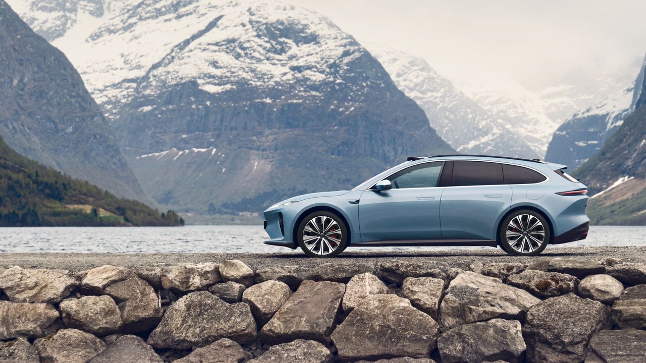 Det här är Nios eldrivna kombi ET5 Touring