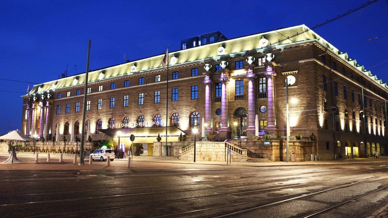 Lås upp hotellrummet med din iPhone