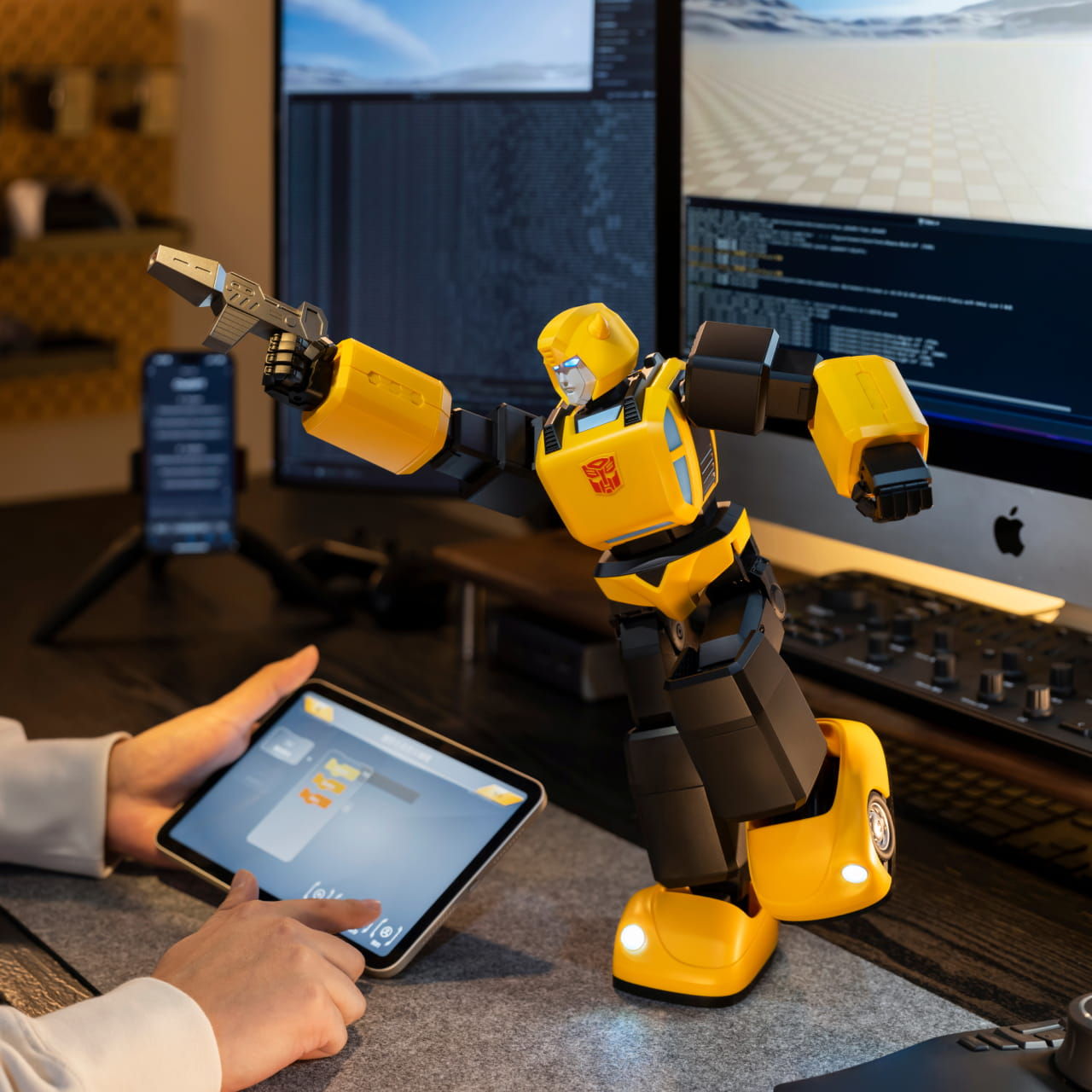 Robosen släpper ny Transformers-robot