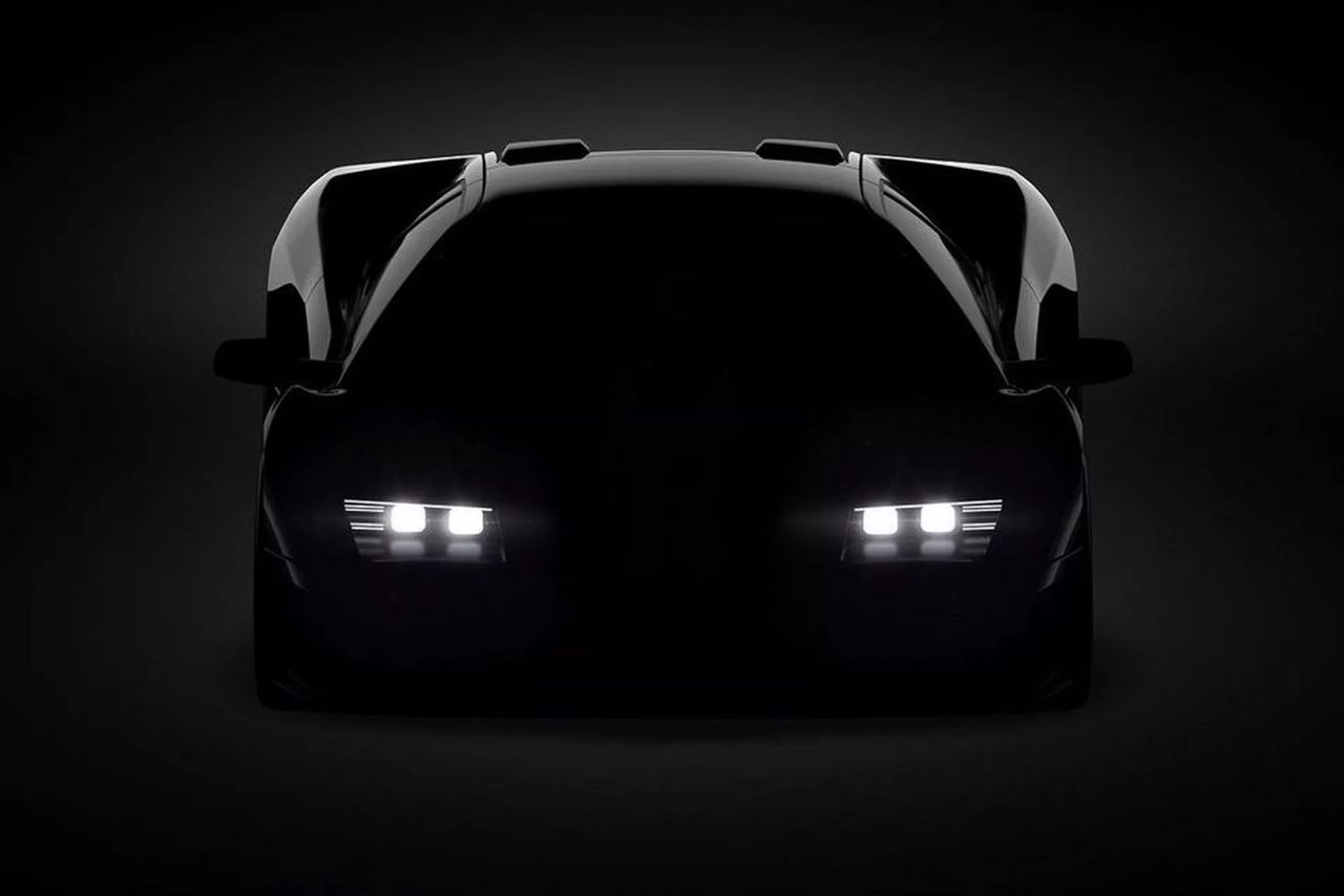 Restomoddad Lamborghini Diablo på gång