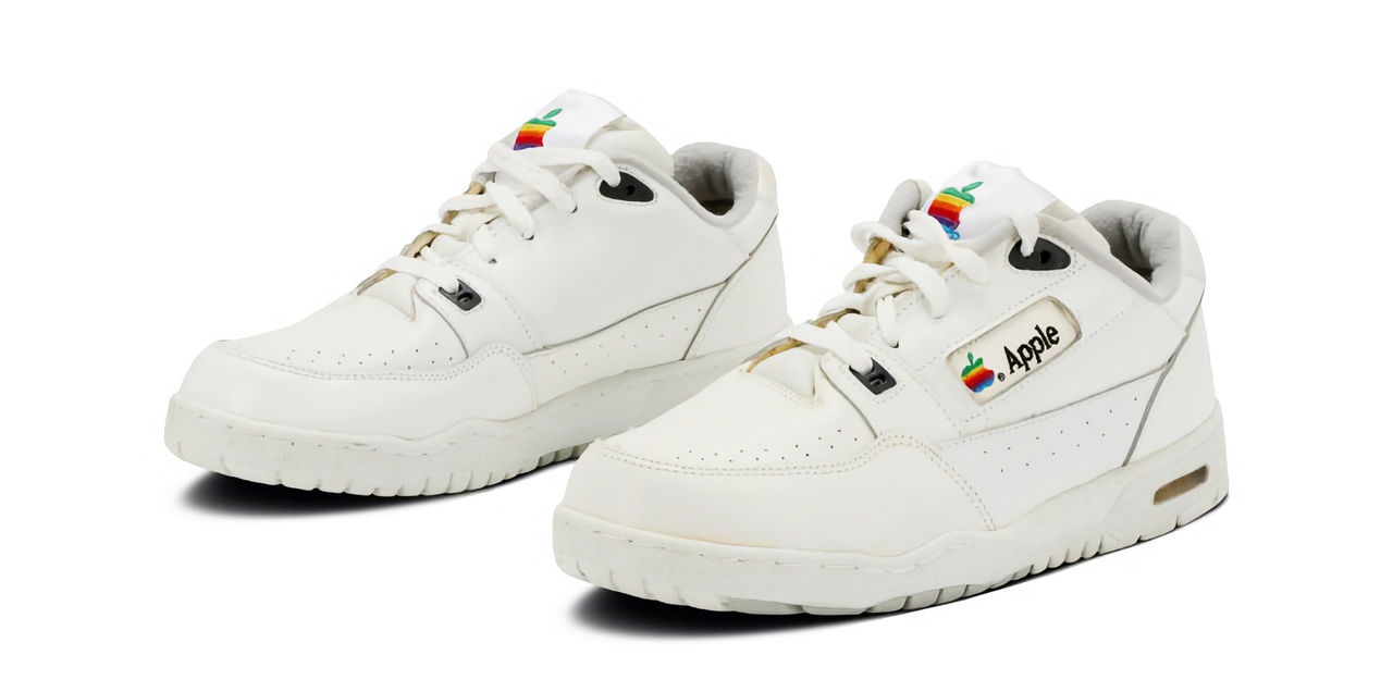 Nu kan du köpa ett par Apple-sneakers