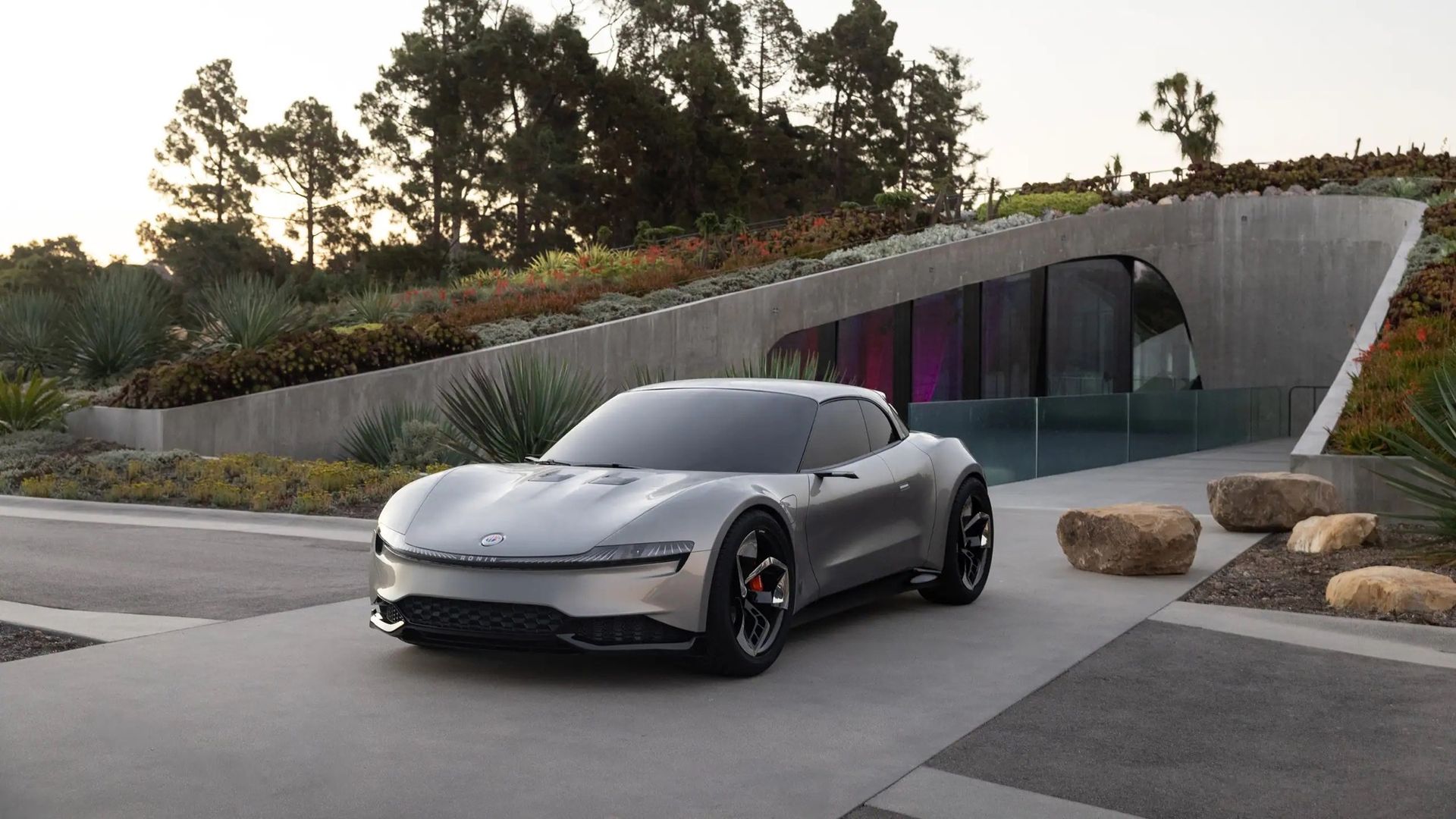 Fisker berättar mer om Ronin