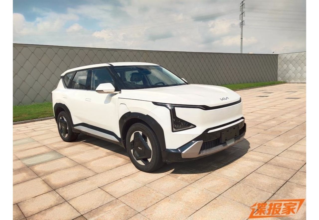 Produktionsversionen av Kia EV5 läcker ut
